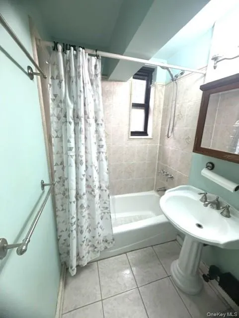 139-15 83rd Avenue, New York, NY, 1 Bedroom Bedrooms, 3 Rooms Rooms,1 BathroomBathrooms,Residential,For Rent,83rd,0,1036355 139-15 83rd Avenue, New York, NY, 1 Bedroom Bedrooms, 3 Rooms Rooms,1 BathroomBathrooms,Residential,For Rent,83rd,0,1036355