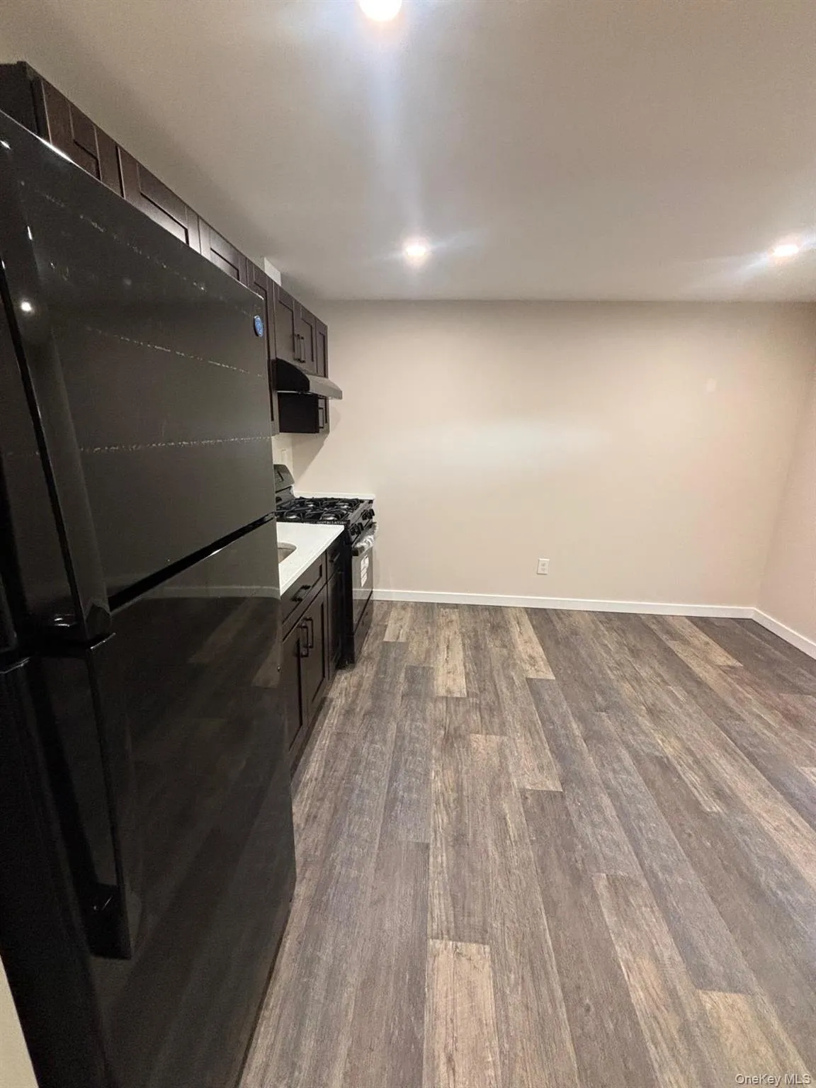 16 Bellport Street, Brookhaven, NY, 1 Bedroom Bedrooms, 2 Rooms Rooms,1 BathroomBathrooms,Residential Lease,For Rent,Bellport Street,0,1036358 16 Bellport Street, Brookhaven, NY, 1 Bedroom Bedrooms, 2 Rooms Rooms,1 BathroomBathrooms,Residential Lease,For Rent,Bellport Street,0,1036358
