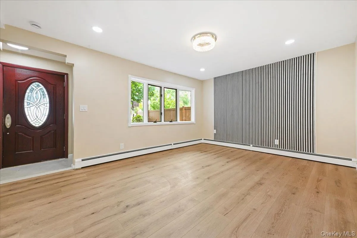 14 Crest Lane, Hempstead, NY, 5 Bedrooms Bedrooms, 9 Rooms Rooms,2 BathroomsBathrooms,Residential,For Rent,Crest,0,1036360 14 Crest Lane, Hempstead, NY, 5 Bedrooms Bedrooms, 9 Rooms Rooms,2 BathroomsBathrooms,Residential,For Rent,Crest,0,1036360