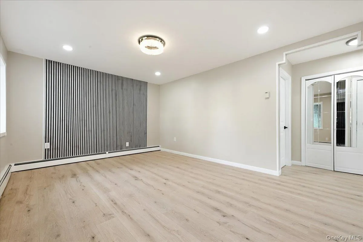 14 Crest Lane, Hempstead, NY, 5 Bedrooms Bedrooms, 9 Rooms Rooms,2 BathroomsBathrooms,Residential,For Rent,Crest,0,1036360 14 Crest Lane, Hempstead, NY, 5 Bedrooms Bedrooms, 9 Rooms Rooms,2 BathroomsBathrooms,Residential,For Rent,Crest,0,1036360