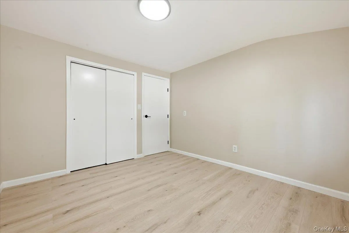 14 Crest Lane, Hempstead, NY, 5 Bedrooms Bedrooms, 9 Rooms Rooms,2 BathroomsBathrooms,Residential,For Rent,Crest,0,1036360 14 Crest Lane, Hempstead, NY, 5 Bedrooms Bedrooms, 9 Rooms Rooms,2 BathroomsBathrooms,Residential,For Rent,Crest,0,1036360