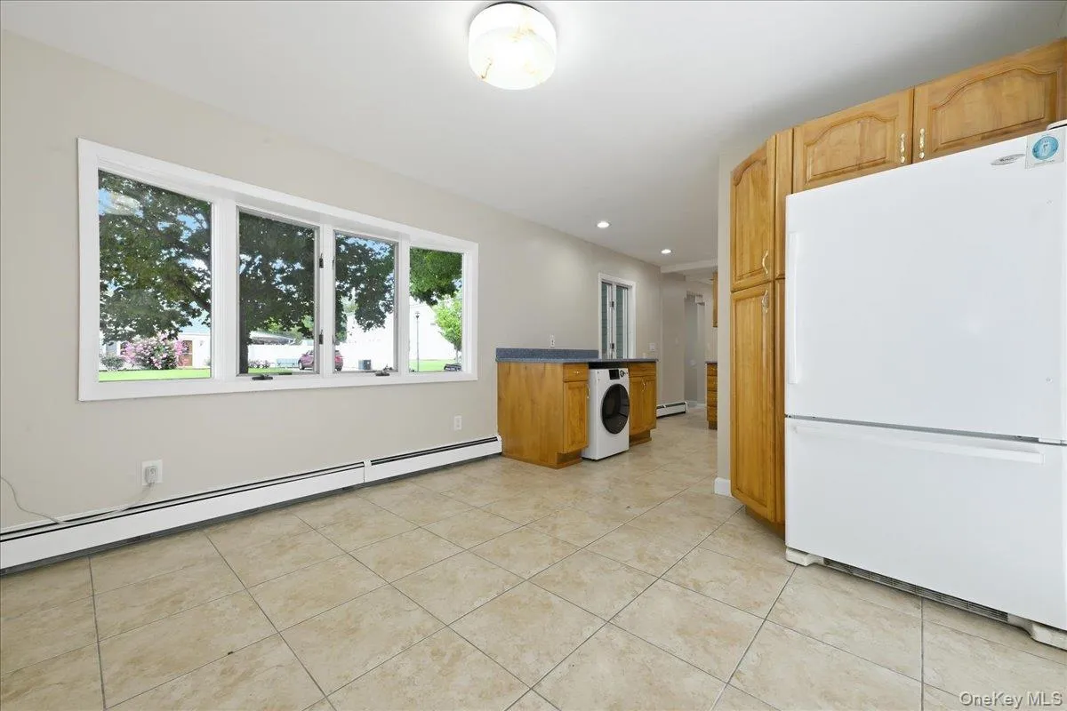 14 Crest Lane, Hempstead, NY, 5 Bedrooms Bedrooms, 9 Rooms Rooms,2 BathroomsBathrooms,Residential,For Rent,Crest,0,1036360 14 Crest Lane, Hempstead, NY, 5 Bedrooms Bedrooms, 9 Rooms Rooms,2 BathroomsBathrooms,Residential,For Rent,Crest,0,1036360