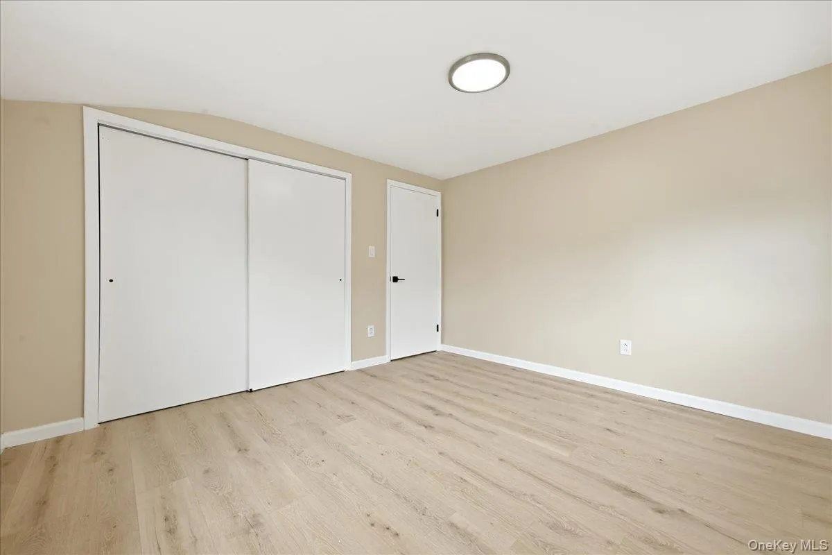 14 Crest Lane, Hempstead, NY, 5 Bedrooms Bedrooms, 9 Rooms Rooms,2 BathroomsBathrooms,Residential,For Rent,Crest,0,1036360 14 Crest Lane, Hempstead, NY, 5 Bedrooms Bedrooms, 9 Rooms Rooms,2 BathroomsBathrooms,Residential,For Rent,Crest,0,1036360