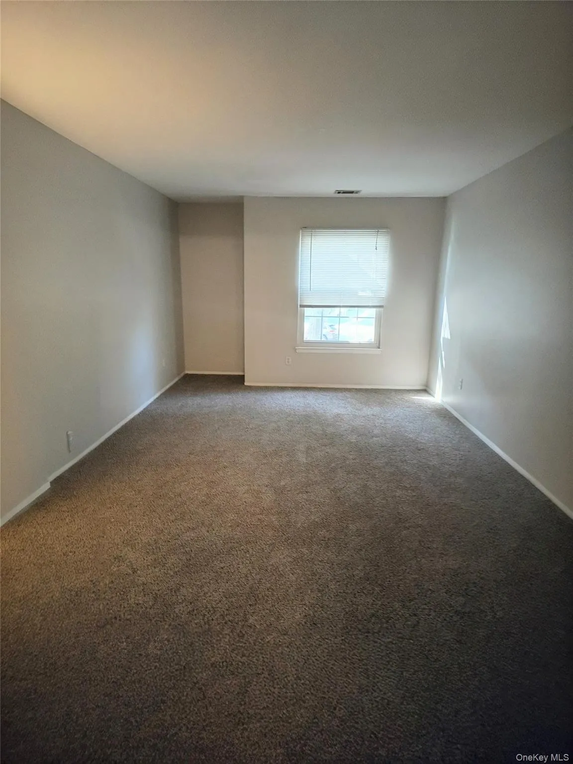 349 Artist Lake Drive, Brookhaven, NY, 2 Bedrooms Bedrooms, 5 Rooms Rooms,1 BathroomBathrooms,Residential,For Rent,Artist Lake,0,1036361 349 Artist Lake Drive, Brookhaven, NY, 2 Bedrooms Bedrooms, 5 Rooms Rooms,1 BathroomBathrooms,Residential,For Rent,Artist Lake,0,1036361