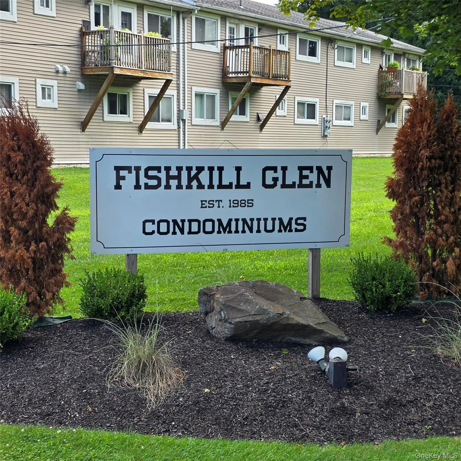 3 Fishkill Glen Drive, Fishkill, NY, 2 Bedrooms Bedrooms, 5 Rooms Rooms,1 BathroomBathrooms,Residential Lease,For Rent,Fishkill Glen,0,1036362 3 Fishkill Glen Drive, Fishkill, NY, 2 Bedrooms Bedrooms, 5 Rooms Rooms,1 BathroomBathrooms,Residential Lease,For Rent,Fishkill Glen,0,1036362
