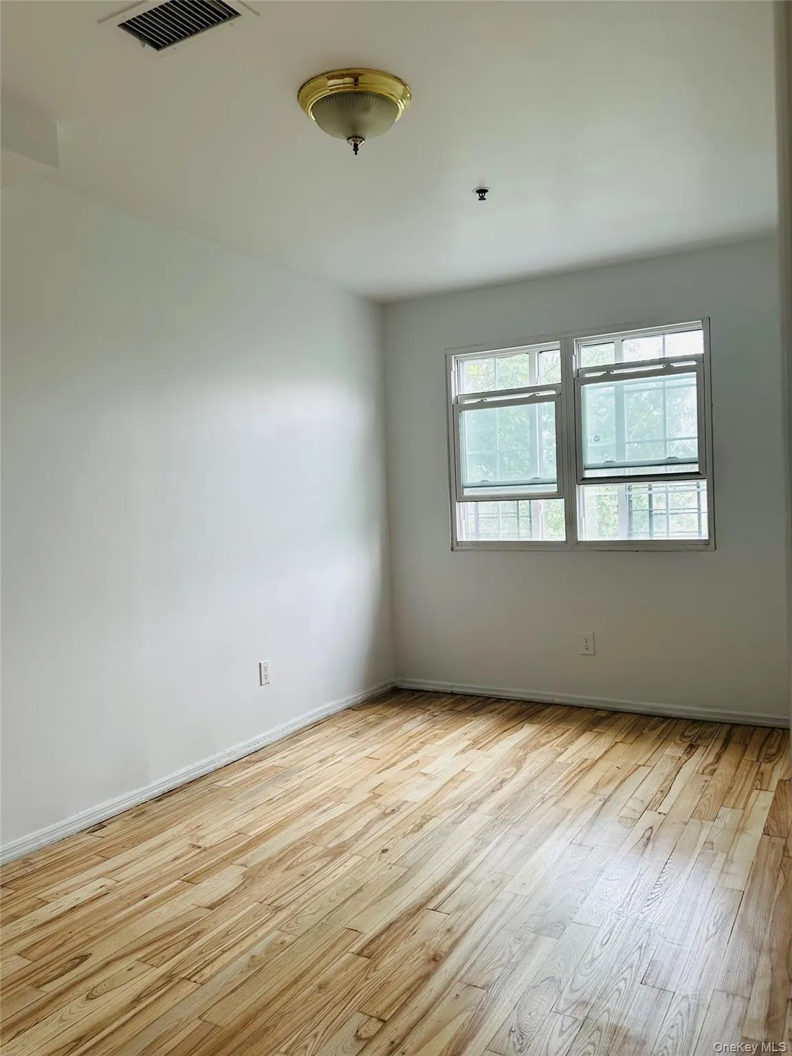 10009 39th Avenue, New York, NY, 2 Bedrooms Bedrooms, 4 Rooms Rooms,2 BathroomsBathrooms,Residential Lease,For Rent,39th,0,1036364 10009 39th Avenue, New York, NY, 2 Bedrooms Bedrooms, 4 Rooms Rooms,2 BathroomsBathrooms,Residential Lease,For Rent,39th,0,1036364