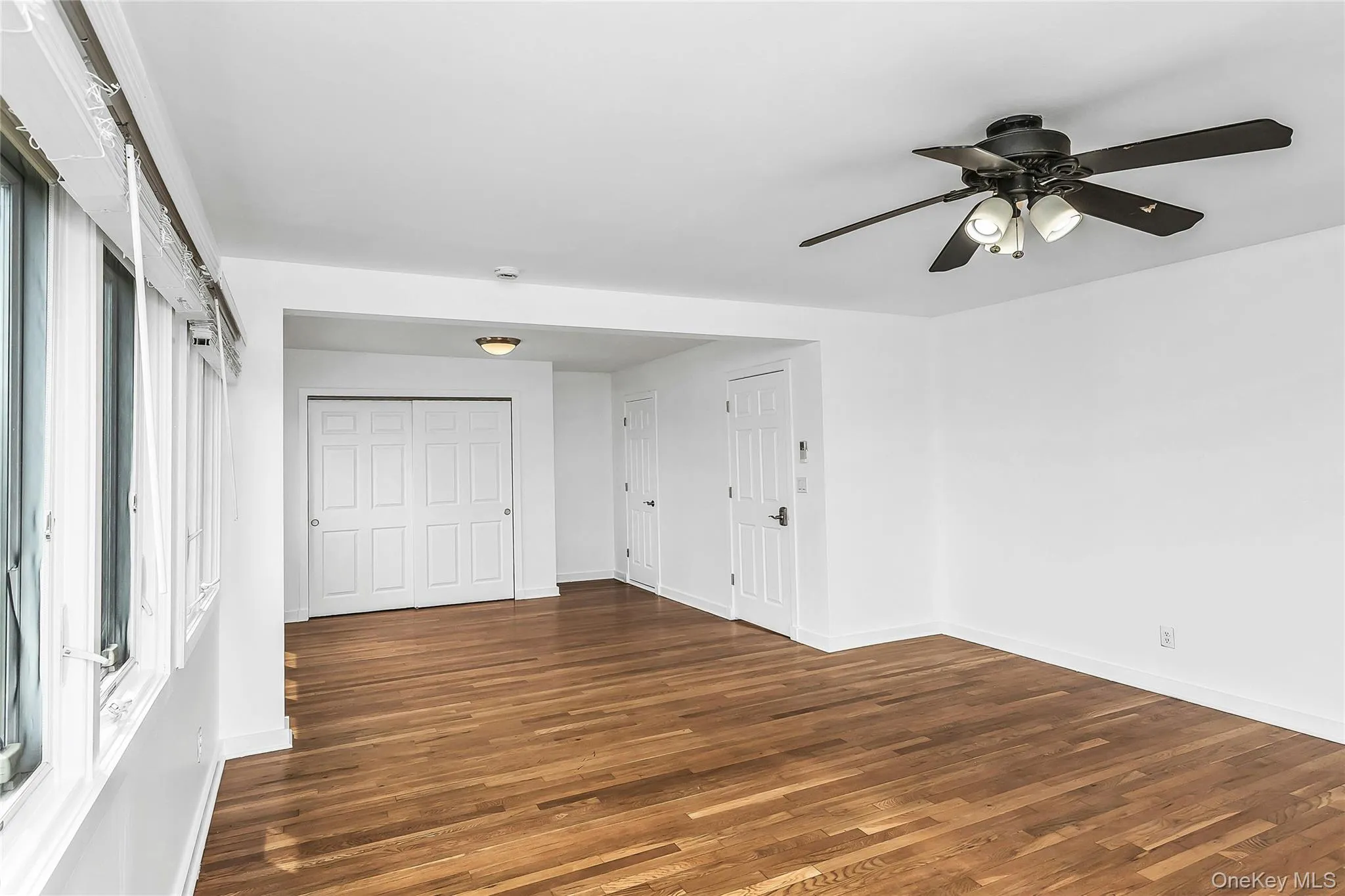 14962 Powells Cove Boulevard, New York, NY, 4 Bedrooms Bedrooms, 8 Rooms Rooms,4 BathroomsBathrooms,Residential,For Rent,Powells Cove,0,1036365 14962 Powells Cove Boulevard, New York, NY, 4 Bedrooms Bedrooms, 8 Rooms Rooms,4 BathroomsBathrooms,Residential,For Rent,Powells Cove,0,1036365