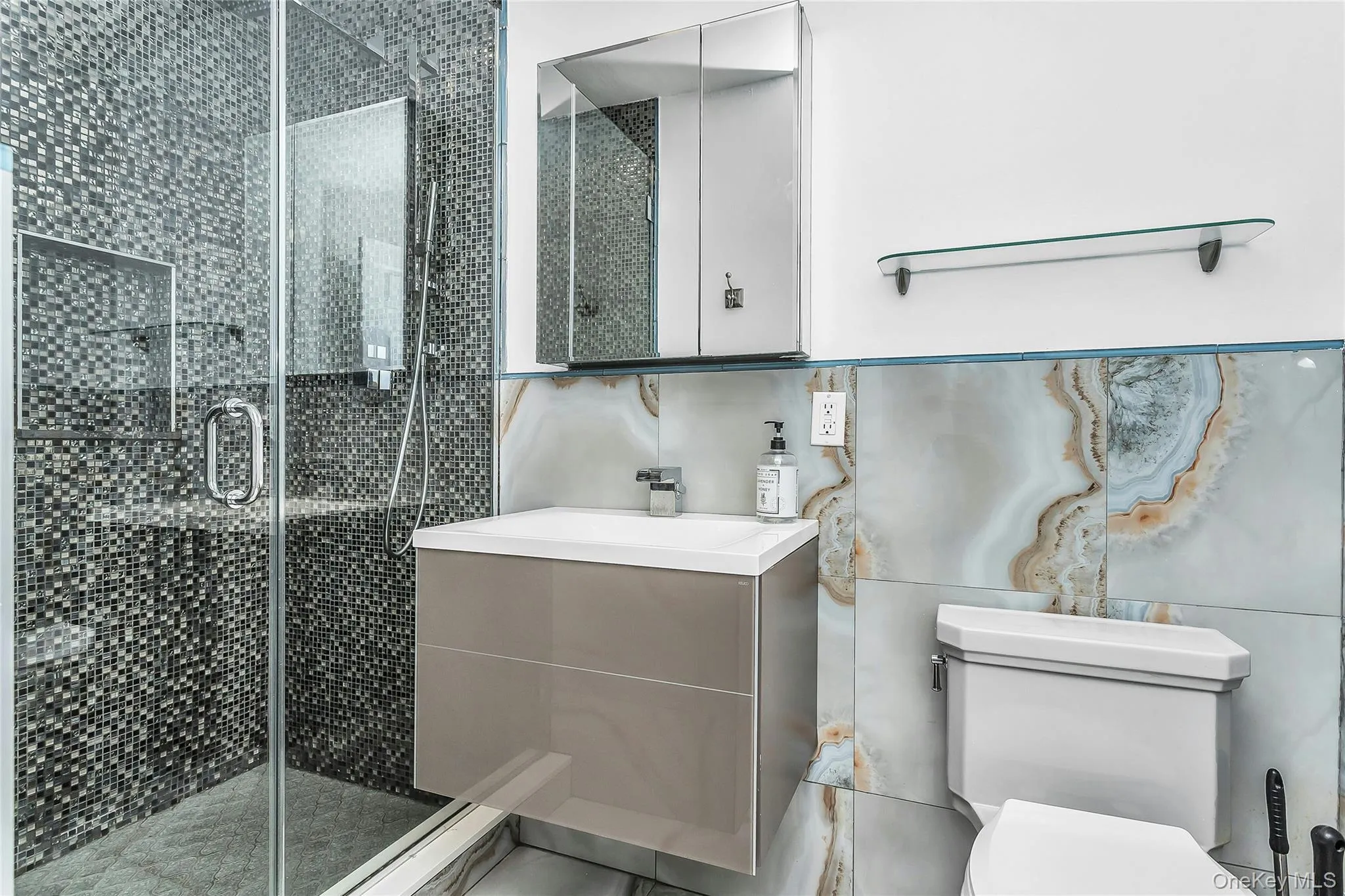 14962 Powells Cove Boulevard, New York, NY, 4 Bedrooms Bedrooms, 8 Rooms Rooms,4 BathroomsBathrooms,Residential,For Rent,Powells Cove,0,1036365 14962 Powells Cove Boulevard, New York, NY, 4 Bedrooms Bedrooms, 8 Rooms Rooms,4 BathroomsBathrooms,Residential,For Rent,Powells Cove,0,1036365
