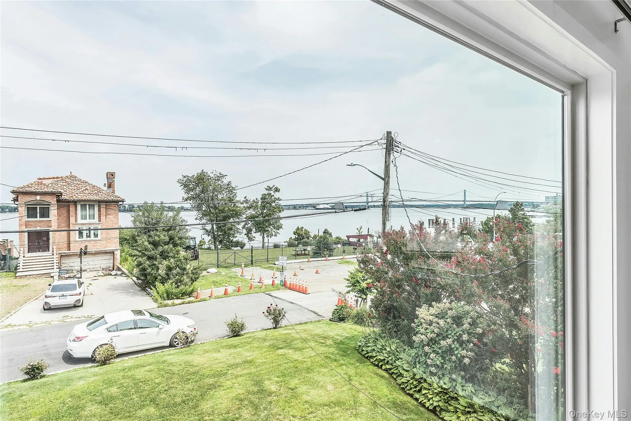 14962 Powells Cove Boulevard, New York, NY, 4 Bedrooms Bedrooms, 8 Rooms Rooms,4 BathroomsBathrooms,Residential,For Rent,Powells Cove,0,1036365 14962 Powells Cove Boulevard, New York, NY, 4 Bedrooms Bedrooms, 8 Rooms Rooms,4 BathroomsBathrooms,Residential,For Rent,Powells Cove,0,1036365