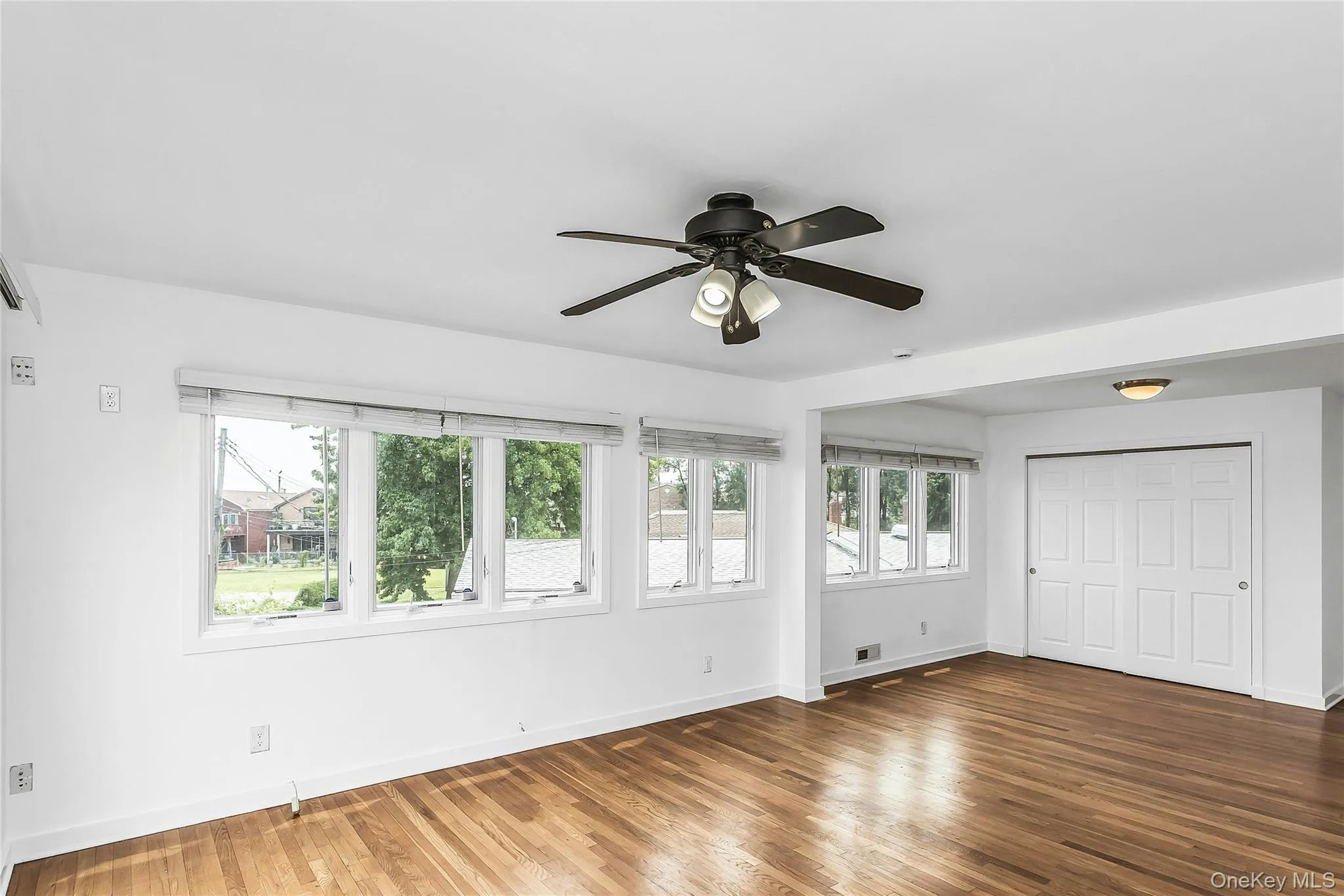 14962 Powells Cove Boulevard, New York, NY, 4 Bedrooms Bedrooms, 8 Rooms Rooms,4 BathroomsBathrooms,Residential,For Rent,Powells Cove,0,1036365 14962 Powells Cove Boulevard, New York, NY, 4 Bedrooms Bedrooms, 8 Rooms Rooms,4 BathroomsBathrooms,Residential,For Rent,Powells Cove,0,1036365