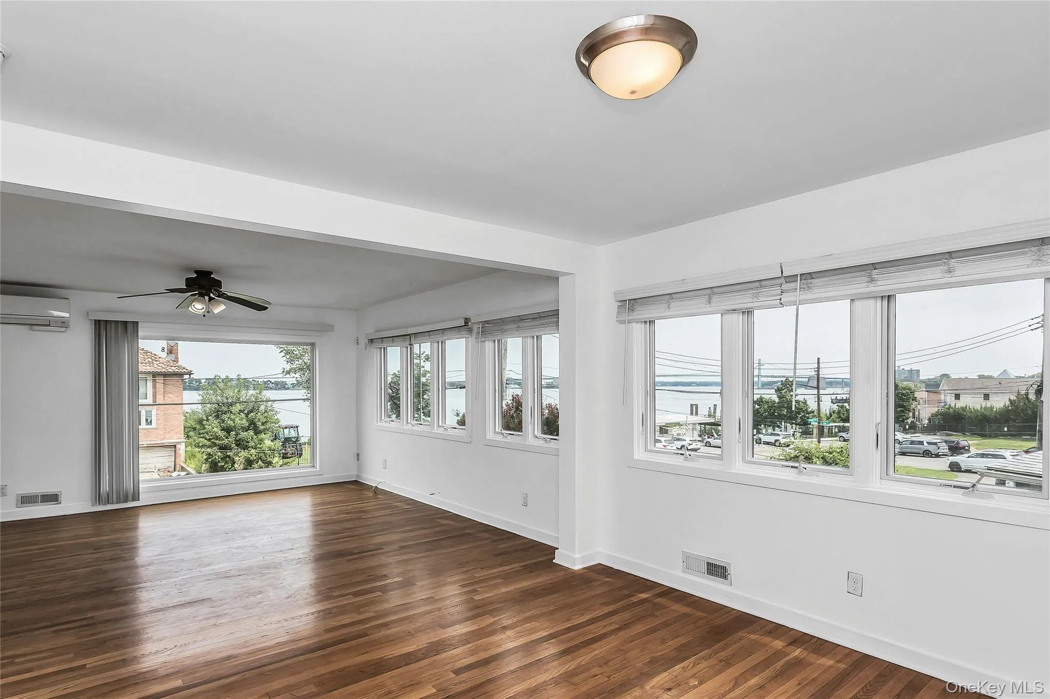 14962 Powells Cove Boulevard, New York, NY, 4 Bedrooms Bedrooms, 8 Rooms Rooms,4 BathroomsBathrooms,Residential,For Rent,Powells Cove,0,1036365 14962 Powells Cove Boulevard, New York, NY, 4 Bedrooms Bedrooms, 8 Rooms Rooms,4 BathroomsBathrooms,Residential,For Rent,Powells Cove,0,1036365