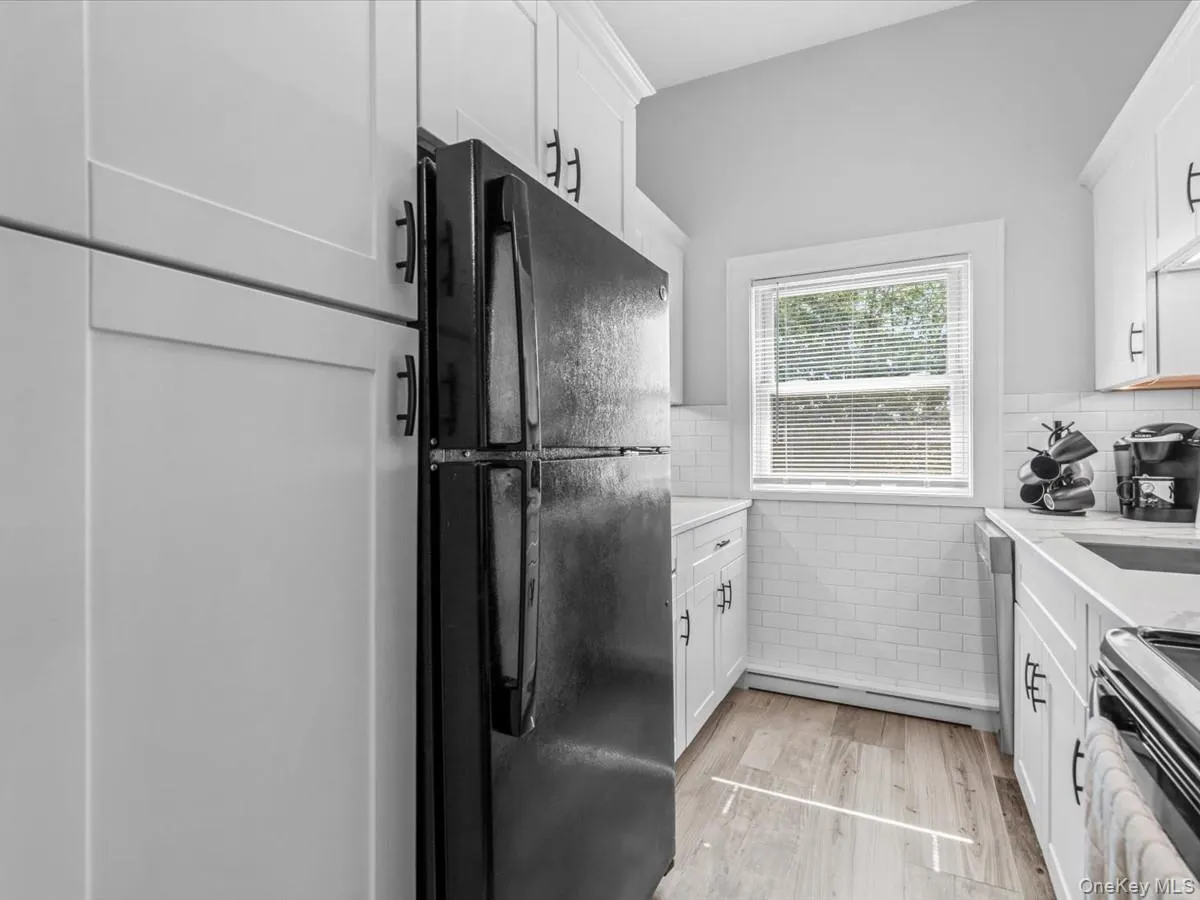 4 Rose Street, Hempstead, NY, 1 Bedroom Bedrooms, 3 Rooms Rooms,1 BathroomBathrooms,Residential,For Rent,Rose,0,1036366 4 Rose Street, Hempstead, NY, 1 Bedroom Bedrooms, 3 Rooms Rooms,1 BathroomBathrooms,Residential,For Rent,Rose,0,1036366