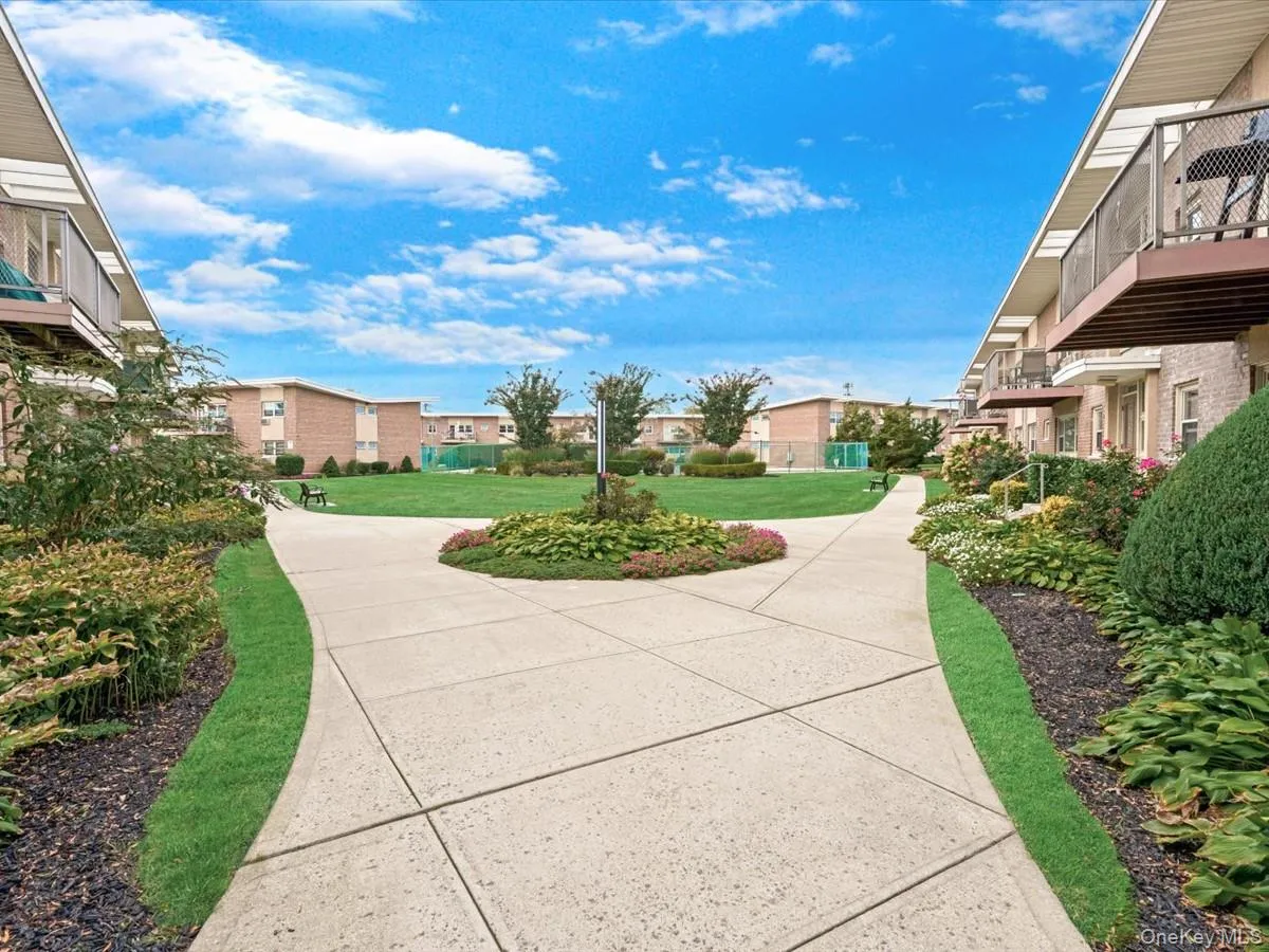 4 Rose Street, Hempstead, NY, 1 Bedroom Bedrooms, 3 Rooms Rooms,1 BathroomBathrooms,Residential,For Rent,Rose,0,1036366 4 Rose Street, Hempstead, NY, 1 Bedroom Bedrooms, 3 Rooms Rooms,1 BathroomBathrooms,Residential,For Rent,Rose,0,1036366