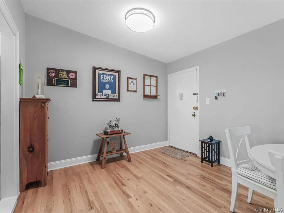 4 Rose Street, Hempstead, NY, 1 Bedroom Bedrooms, 3 Rooms Rooms,1 BathroomBathrooms,Residential,For Rent,Rose,0,1036366 4 Rose Street, Hempstead, NY, 1 Bedroom Bedrooms, 3 Rooms Rooms,1 BathroomBathrooms,Residential,For Rent,Rose,0,1036366