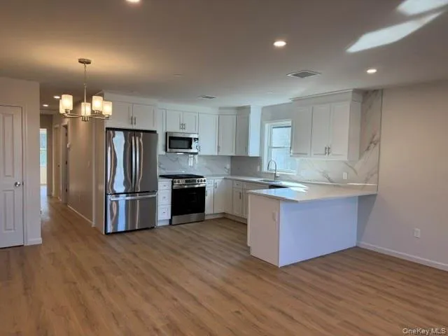306 S Regent, Rye Town, NY, 3 Bedrooms Bedrooms, 7 Rooms Rooms,2 BathroomsBathrooms,Residential Lease,For Rent,S Regent,0,1036372 306 S Regent, Rye Town, NY, 3 Bedrooms Bedrooms, 7 Rooms Rooms,2 BathroomsBathrooms,Residential Lease,For Rent,S Regent,0,1036372