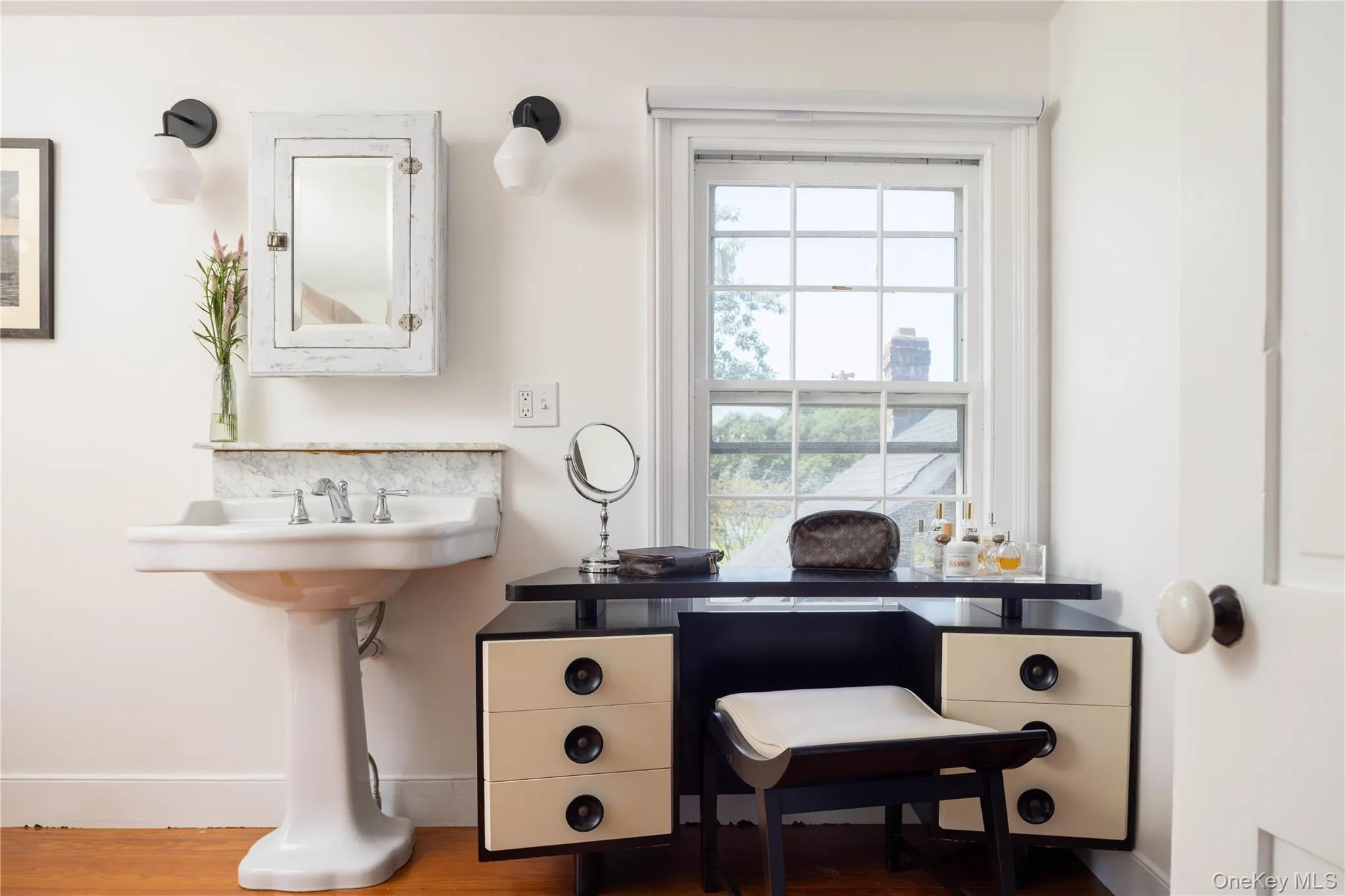 2850 Main Bayview Road, Southold, NY, 3 Bedrooms Bedrooms, 6 Rooms Rooms,2 BathroomsBathrooms,Residential,For Rent,Main Bayview,0,1036373 2850 Main Bayview Road, Southold, NY, 3 Bedrooms Bedrooms, 6 Rooms Rooms,2 BathroomsBathrooms,Residential,For Rent,Main Bayview,0,1036373