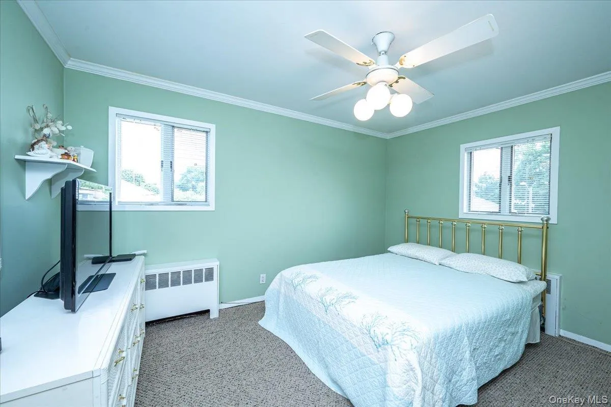 38 Colony Lane, Oyster Bay, NY, 3 Bedrooms Bedrooms, 6 Rooms Rooms,2 BathroomsBathrooms,Residential,For Rent,Colony,0,1036380 38 Colony Lane, Oyster Bay, NY, 3 Bedrooms Bedrooms, 6 Rooms Rooms,2 BathroomsBathrooms,Residential,For Rent,Colony,0,1036380
