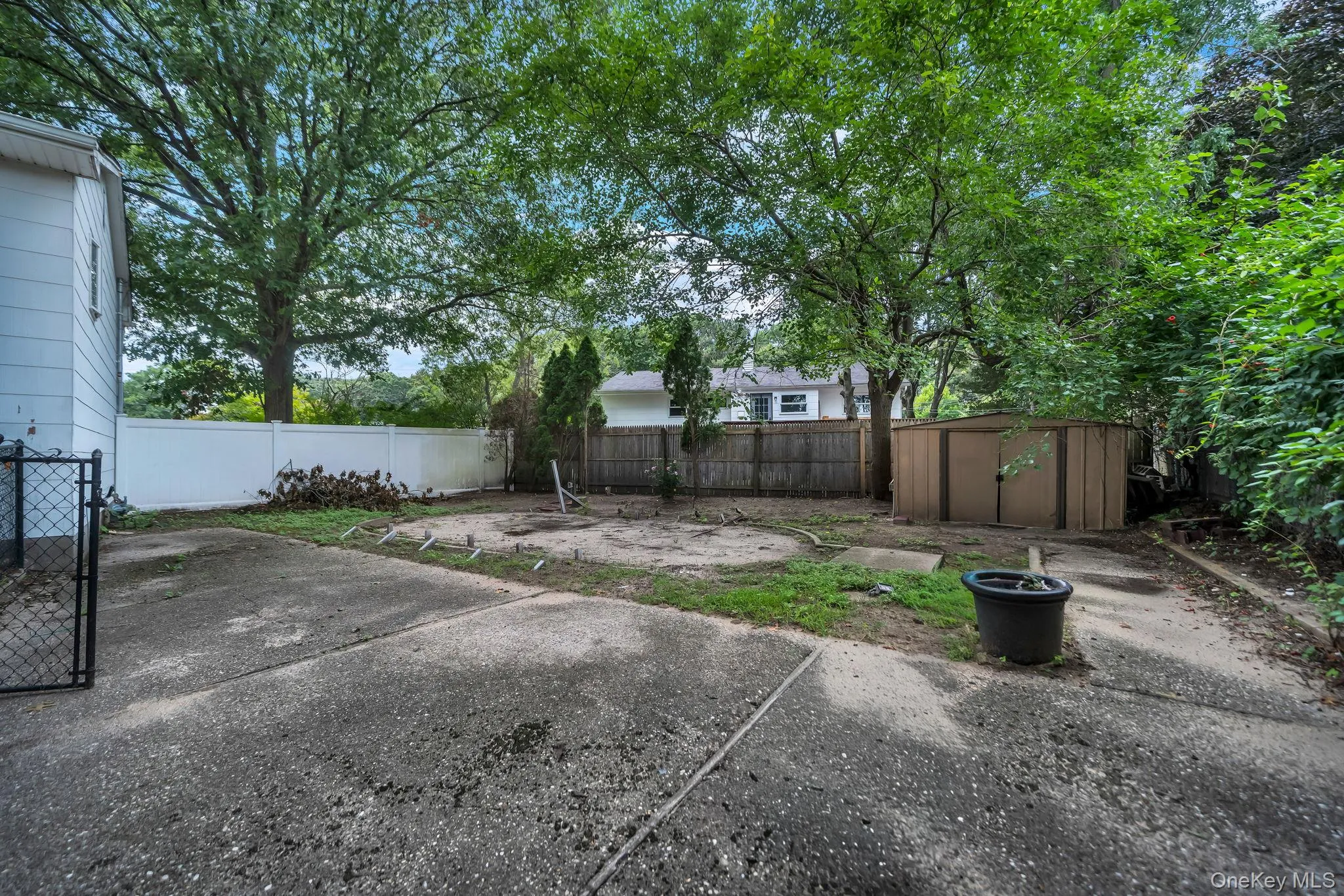 21 University Drive, Brookhaven, NY, 4 Bedrooms Bedrooms, 11 Rooms Rooms,2 BathroomsBathrooms,Residential,For Rent,University,0,1036382 21 University Drive, Brookhaven, NY, 4 Bedrooms Bedrooms, 11 Rooms Rooms,2 BathroomsBathrooms,Residential,For Rent,University,0,1036382