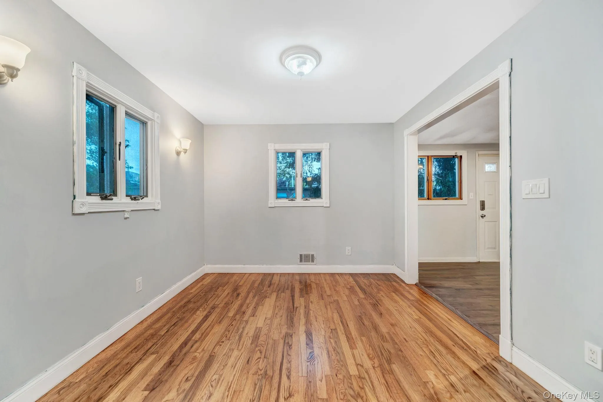 21 University Drive, Brookhaven, NY, 4 Bedrooms Bedrooms, 11 Rooms Rooms,2 BathroomsBathrooms,Residential,For Rent,University,0,1036382 21 University Drive, Brookhaven, NY, 4 Bedrooms Bedrooms, 11 Rooms Rooms,2 BathroomsBathrooms,Residential,For Rent,University,0,1036382