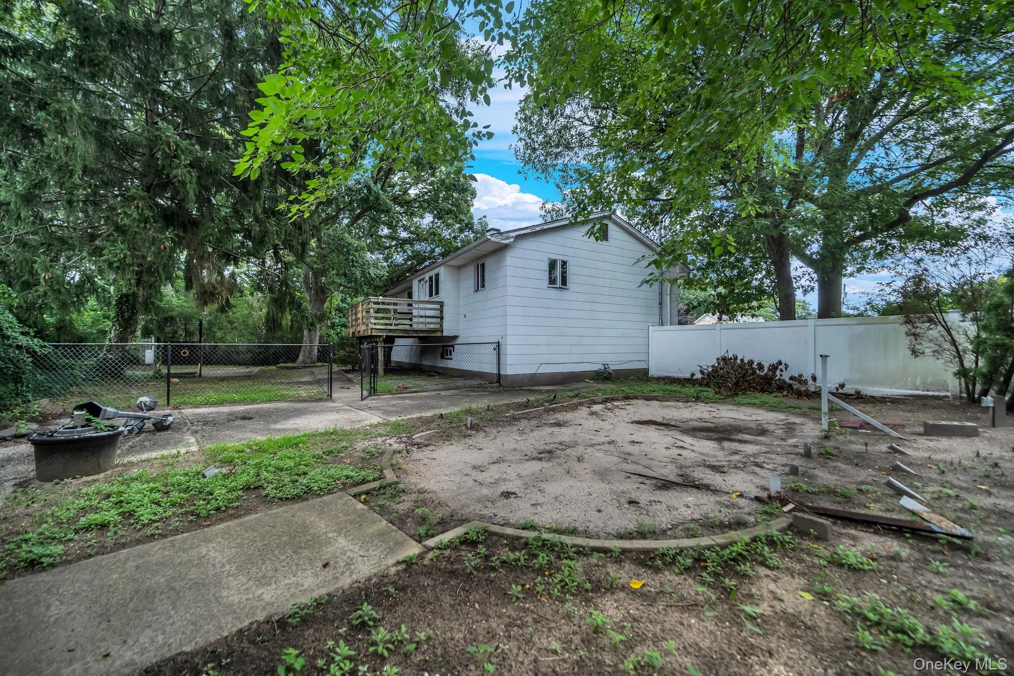 21 University Drive, Brookhaven, NY, 4 Bedrooms Bedrooms, 11 Rooms Rooms,2 BathroomsBathrooms,Residential,For Rent,University,0,1036382 21 University Drive, Brookhaven, NY, 4 Bedrooms Bedrooms, 11 Rooms Rooms,2 BathroomsBathrooms,Residential,For Rent,University,0,1036382