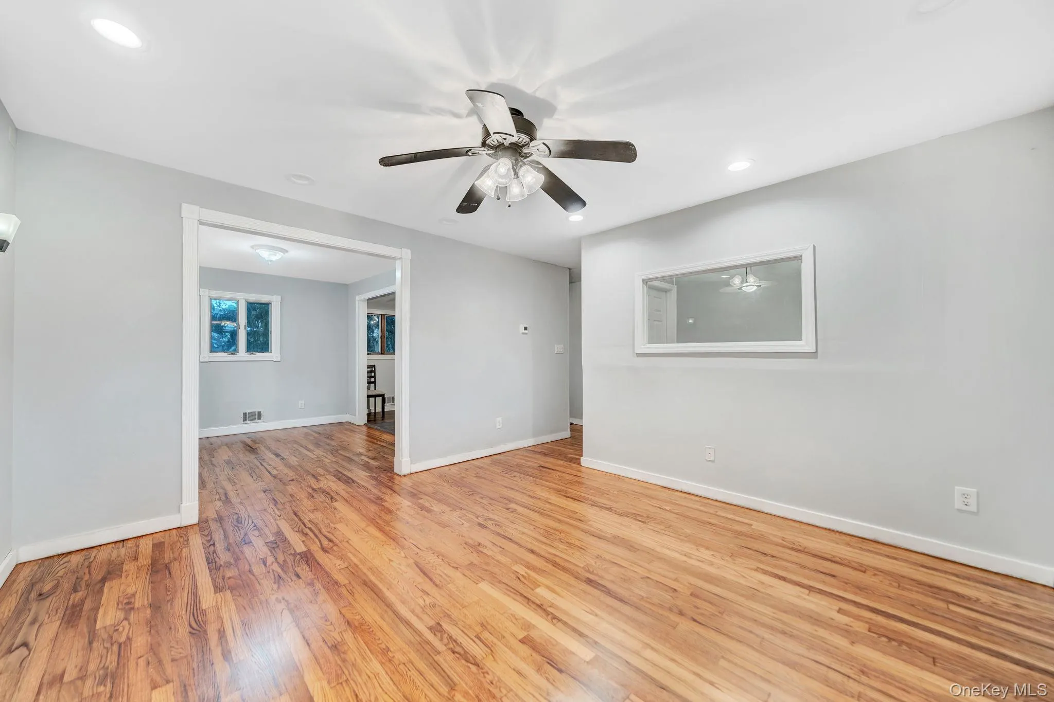 21 University Drive, Brookhaven, NY, 4 Bedrooms Bedrooms, 11 Rooms Rooms,2 BathroomsBathrooms,Residential,For Rent,University,0,1036382 21 University Drive, Brookhaven, NY, 4 Bedrooms Bedrooms, 11 Rooms Rooms,2 BathroomsBathrooms,Residential,For Rent,University,0,1036382