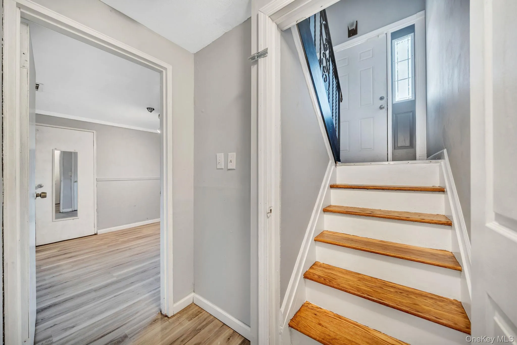 21 University Drive, Brookhaven, NY, 4 Bedrooms Bedrooms, 11 Rooms Rooms,2 BathroomsBathrooms,Residential,For Rent,University,0,1036382 21 University Drive, Brookhaven, NY, 4 Bedrooms Bedrooms, 11 Rooms Rooms,2 BathroomsBathrooms,Residential,For Rent,University,0,1036382