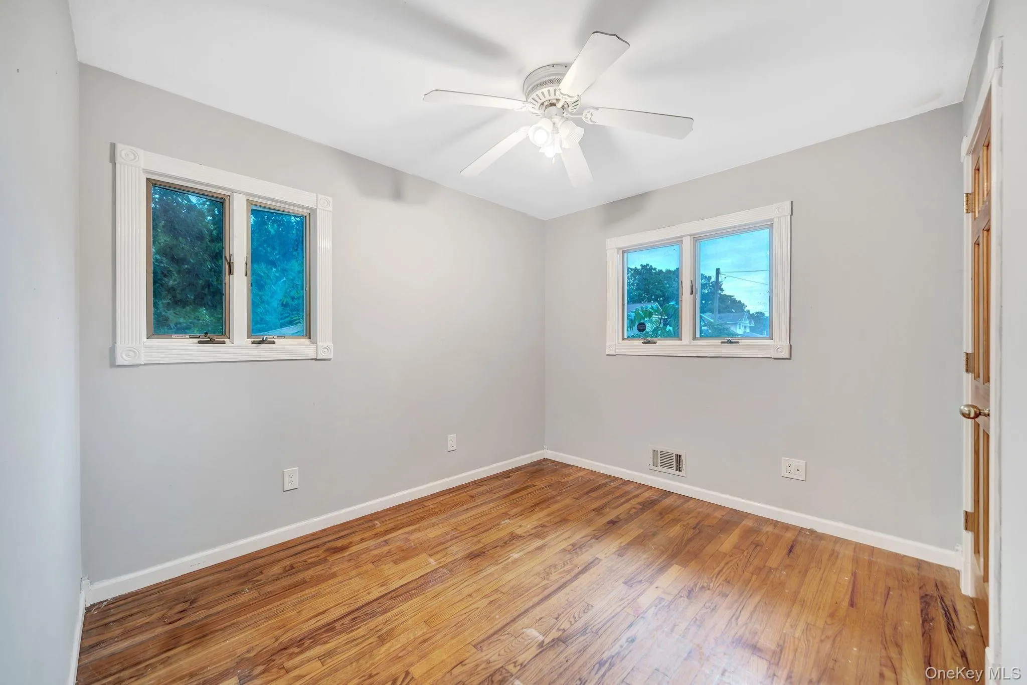 21 University Drive, Brookhaven, NY, 4 Bedrooms Bedrooms, 11 Rooms Rooms,2 BathroomsBathrooms,Residential,For Rent,University,0,1036382 21 University Drive, Brookhaven, NY, 4 Bedrooms Bedrooms, 11 Rooms Rooms,2 BathroomsBathrooms,Residential,For Rent,University,0,1036382