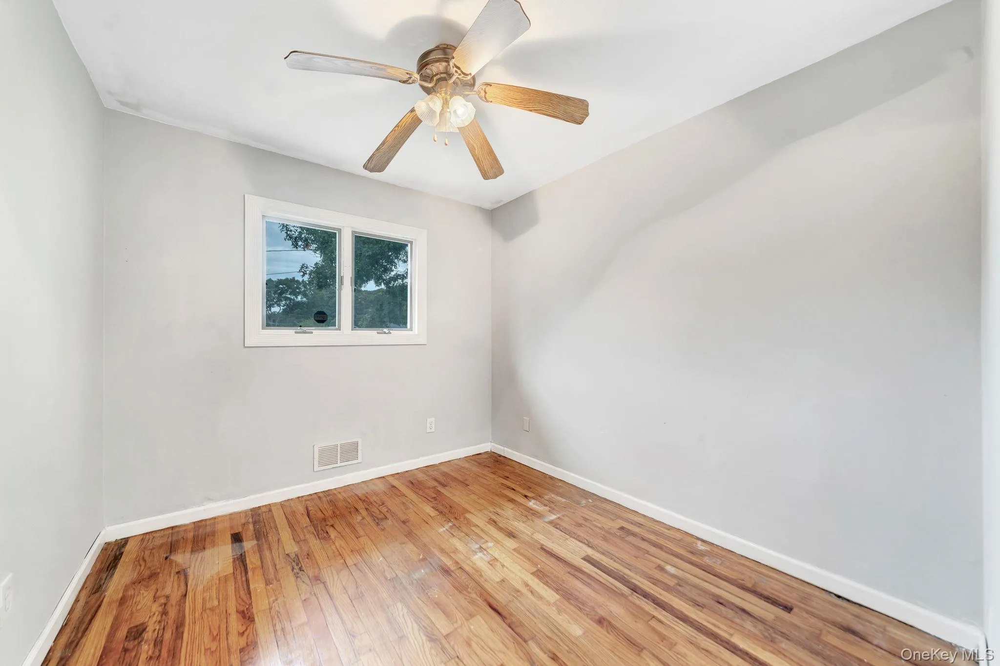 21 University Drive, Brookhaven, NY, 4 Bedrooms Bedrooms, 11 Rooms Rooms,2 BathroomsBathrooms,Residential,For Rent,University,0,1036382 21 University Drive, Brookhaven, NY, 4 Bedrooms Bedrooms, 11 Rooms Rooms,2 BathroomsBathrooms,Residential,For Rent,University,0,1036382
