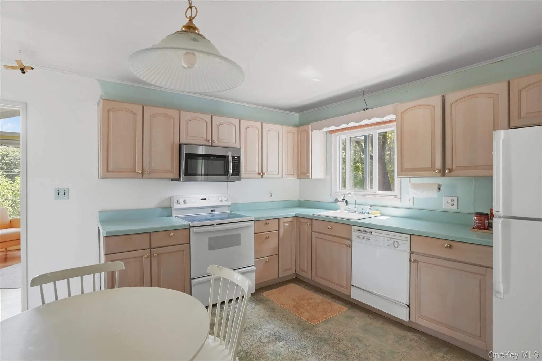 18 Harrington Street, New Paltz, NY, 3 Bedrooms Bedrooms, 3 Rooms Rooms,1 BathroomBathrooms,Residential,For Rent,Harrington,0,1036388 18 Harrington Street, New Paltz, NY, 3 Bedrooms Bedrooms, 3 Rooms Rooms,1 BathroomBathrooms,Residential,For Rent,Harrington,0,1036388