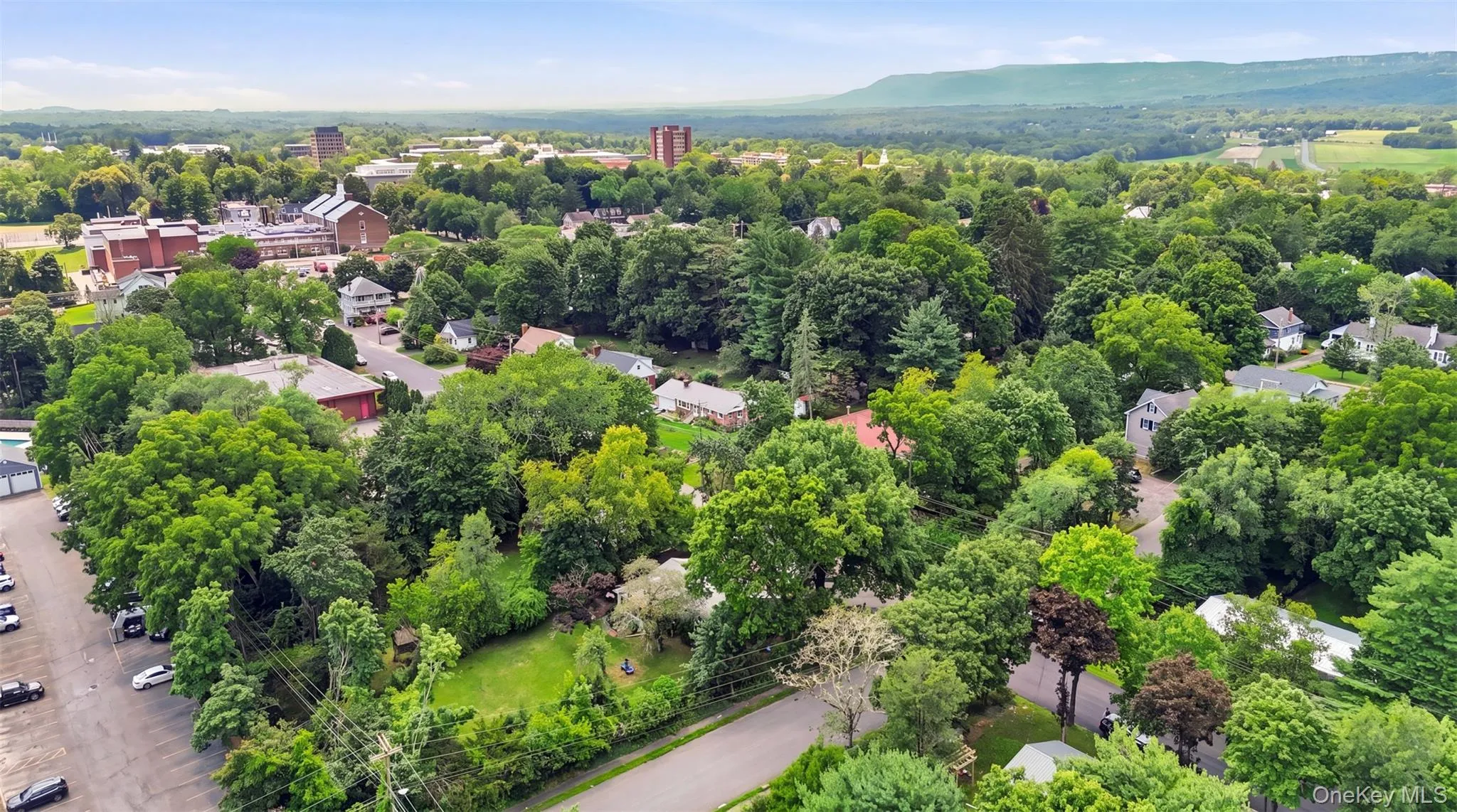 18 Harrington Street, New Paltz, NY, 3 Bedrooms Bedrooms, 3 Rooms Rooms,1 BathroomBathrooms,Residential,For Rent,Harrington,0,1036388 18 Harrington Street, New Paltz, NY, 3 Bedrooms Bedrooms, 3 Rooms Rooms,1 BathroomBathrooms,Residential,For Rent,Harrington,0,1036388