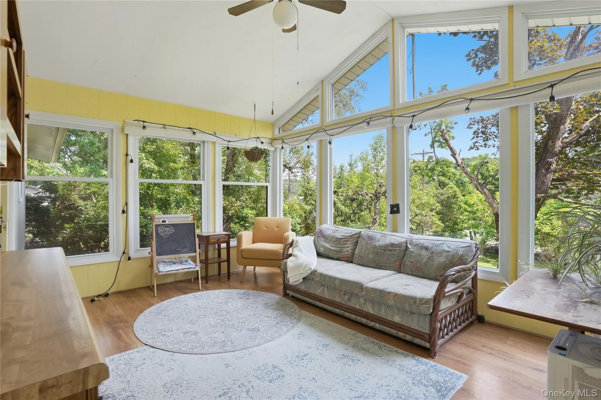 18 Harrington Street, New Paltz, NY, 3 Bedrooms Bedrooms, 3 Rooms Rooms,1 BathroomBathrooms,Residential,For Rent,Harrington,0,1036388 18 Harrington Street, New Paltz, NY, 3 Bedrooms Bedrooms, 3 Rooms Rooms,1 BathroomBathrooms,Residential,For Rent,Harrington,0,1036388