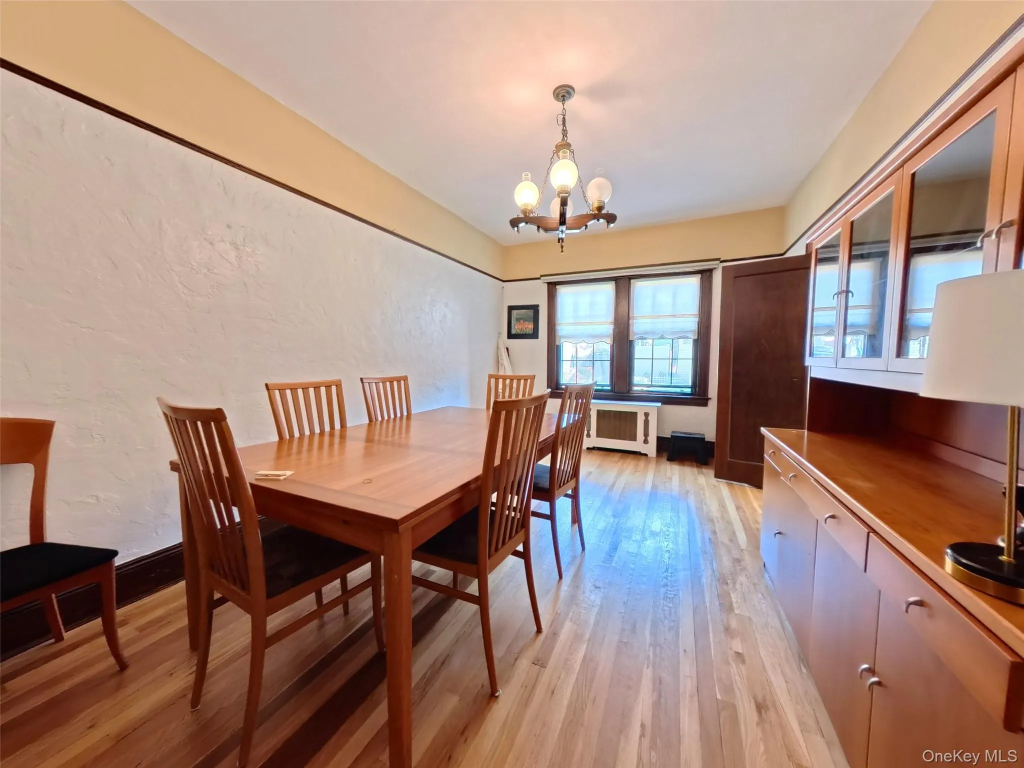 398 Bauer Place, Hempstead, NY, 3 Bedrooms Bedrooms, 8 Rooms Rooms,1 BathroomBathrooms,Residential Lease,For Rent,Bauer,0,1036389 398 Bauer Place, Hempstead, NY, 3 Bedrooms Bedrooms, 8 Rooms Rooms,1 BathroomBathrooms,Residential Lease,For Rent,Bauer,0,1036389