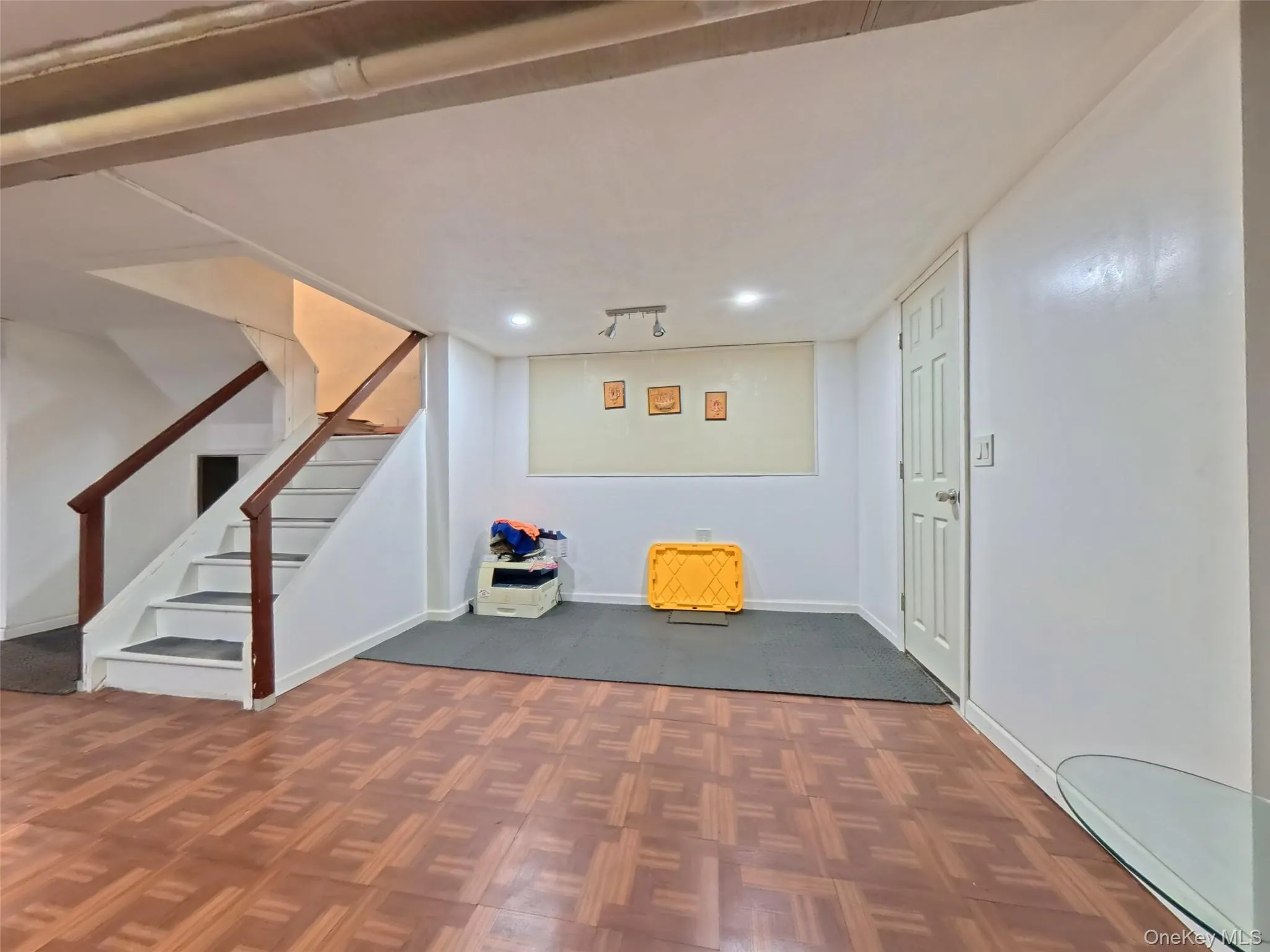 398 Bauer Place, Hempstead, NY, 3 Bedrooms Bedrooms, 8 Rooms Rooms,1 BathroomBathrooms,Residential Lease,For Rent,Bauer,0,1036389 398 Bauer Place, Hempstead, NY, 3 Bedrooms Bedrooms, 8 Rooms Rooms,1 BathroomBathrooms,Residential Lease,For Rent,Bauer,0,1036389