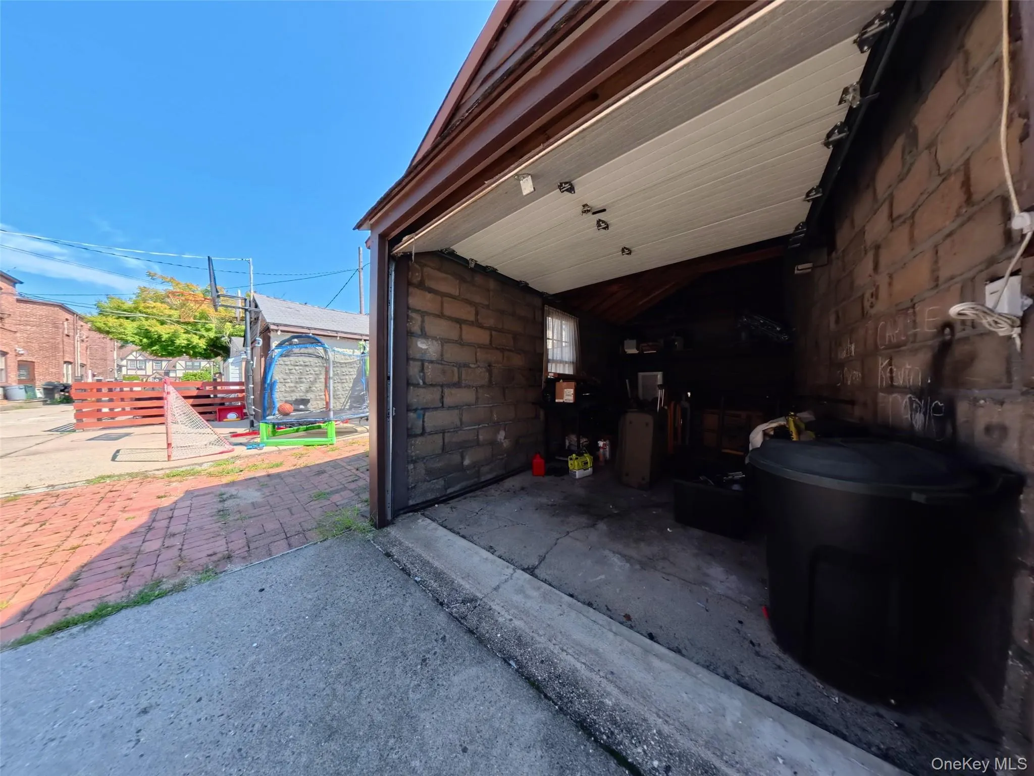 398 Bauer Place, Hempstead, NY, 3 Bedrooms Bedrooms, 8 Rooms Rooms,1 BathroomBathrooms,Residential Lease,For Rent,Bauer,0,1036389 398 Bauer Place, Hempstead, NY, 3 Bedrooms Bedrooms, 8 Rooms Rooms,1 BathroomBathrooms,Residential Lease,For Rent,Bauer,0,1036389