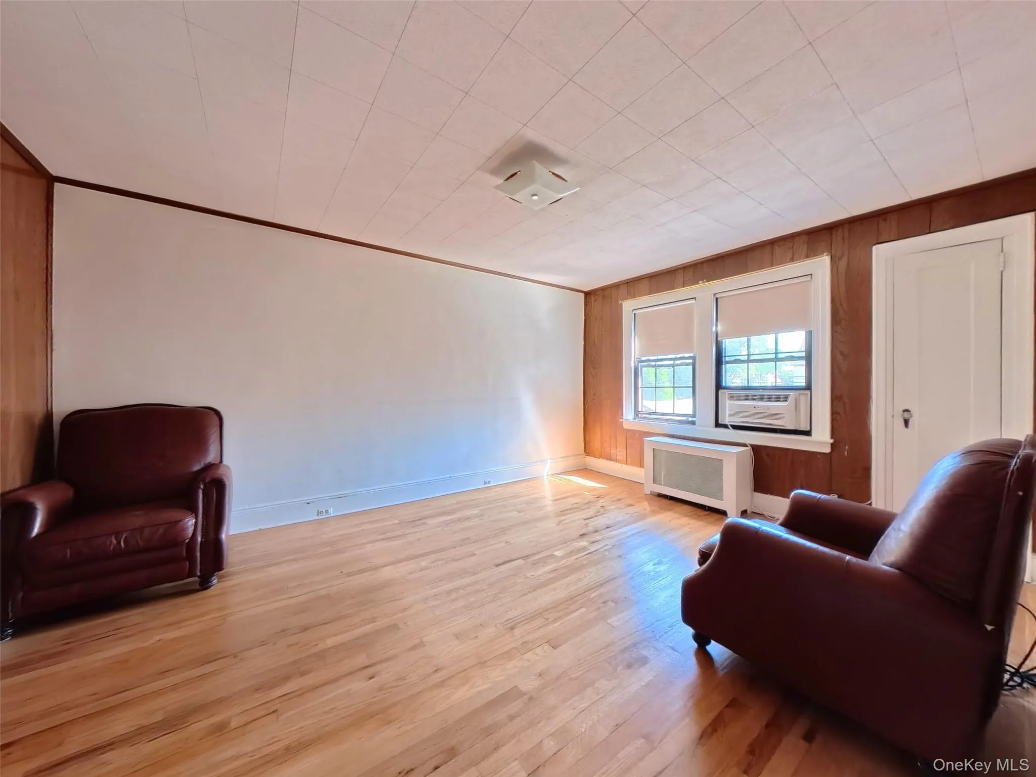 398 Bauer Place, Hempstead, NY, 3 Bedrooms Bedrooms, 8 Rooms Rooms,1 BathroomBathrooms,Residential Lease,For Rent,Bauer,0,1036389 398 Bauer Place, Hempstead, NY, 3 Bedrooms Bedrooms, 8 Rooms Rooms,1 BathroomBathrooms,Residential Lease,For Rent,Bauer,0,1036389