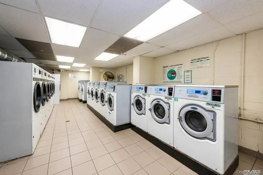 61-35 98th Street, New York, NY, 1 Bedroom Bedrooms, 4 Rooms Rooms,1 BathroomBathrooms,Residential,For Rent,98th,0,1036392 61-35 98th Street, New York, NY, 1 Bedroom Bedrooms, 4 Rooms Rooms,1 BathroomBathrooms,Residential,For Rent,98th,0,1036392