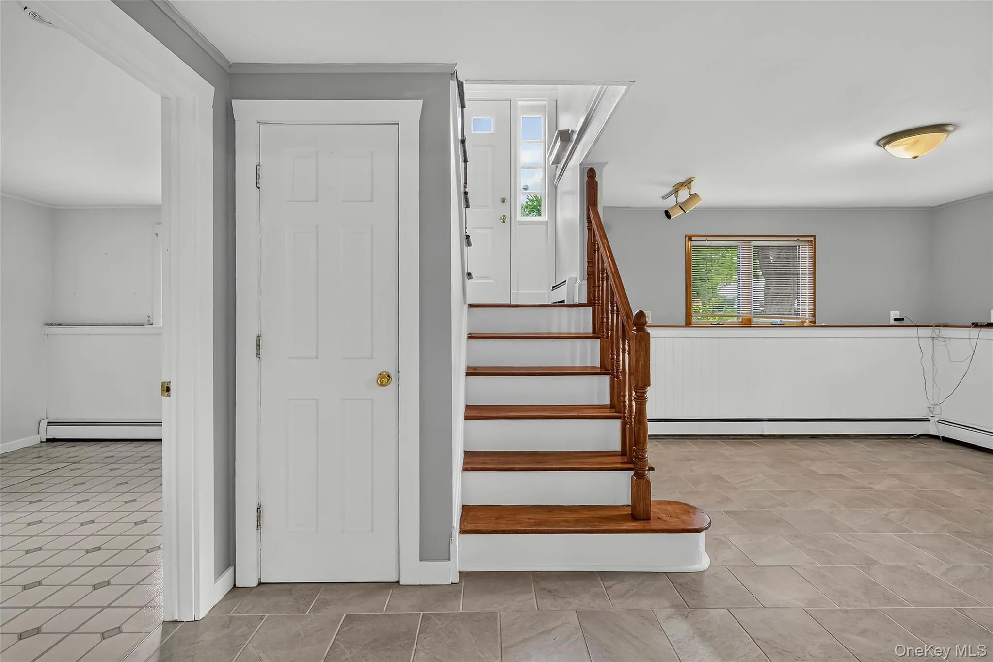 8 Bridle Lane, Chester Town, NY, 4 Bedrooms Bedrooms, 8 Rooms Rooms,1 BathroomBathrooms,Residential,For Rent,Bridle,0,1036394 8 Bridle Lane, Chester Town, NY, 4 Bedrooms Bedrooms, 8 Rooms Rooms,1 BathroomBathrooms,Residential,For Rent,Bridle,0,1036394