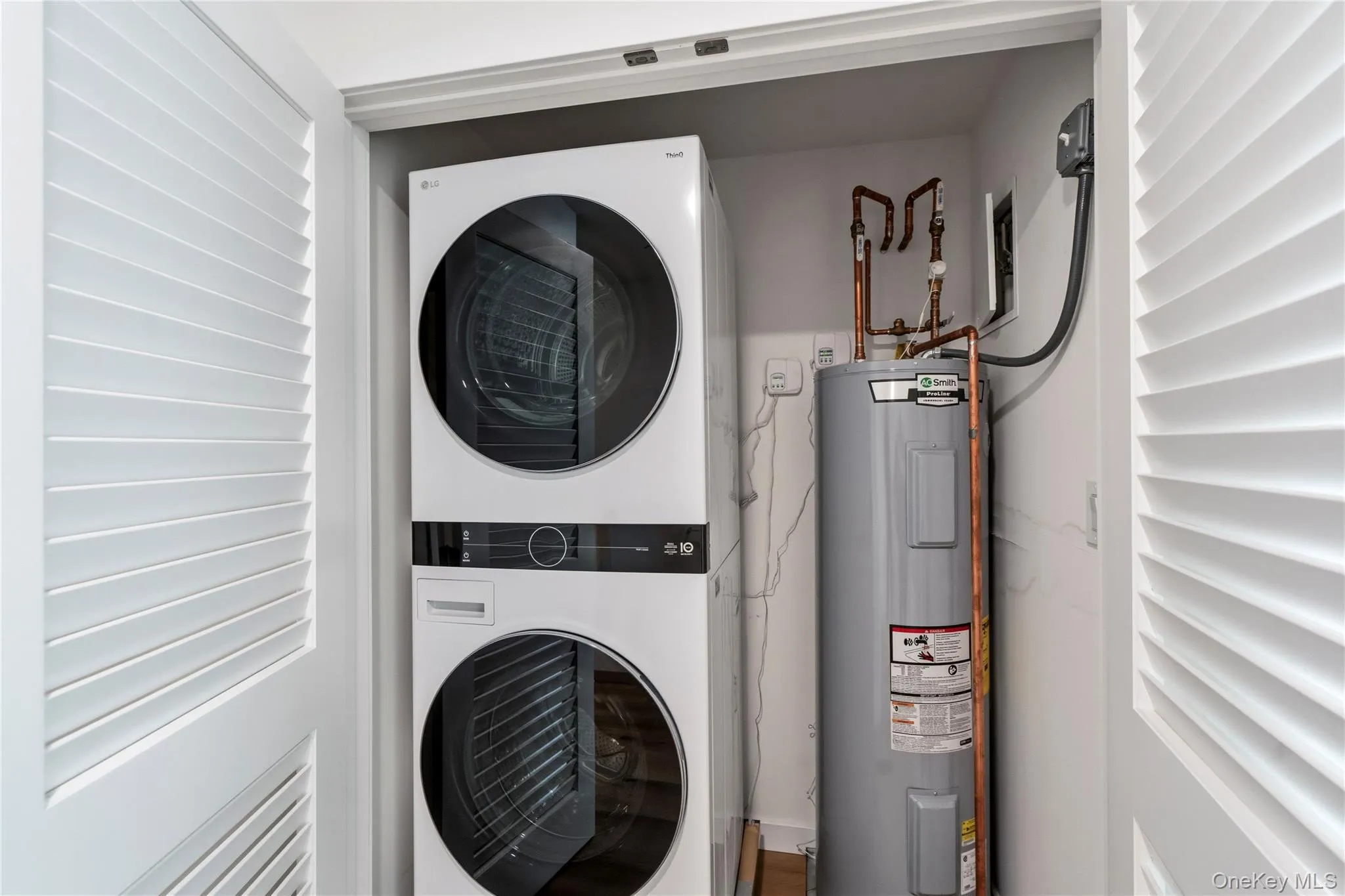 62-47 60th Street, New York, NY, 2 Bedrooms Bedrooms, 4 Rooms Rooms,1 BathroomBathrooms,Residential Lease,For Rent,60th,0,1036396 62-47 60th Street, New York, NY, 2 Bedrooms Bedrooms, 4 Rooms Rooms,1 BathroomBathrooms,Residential Lease,For Rent,60th,0,1036396
