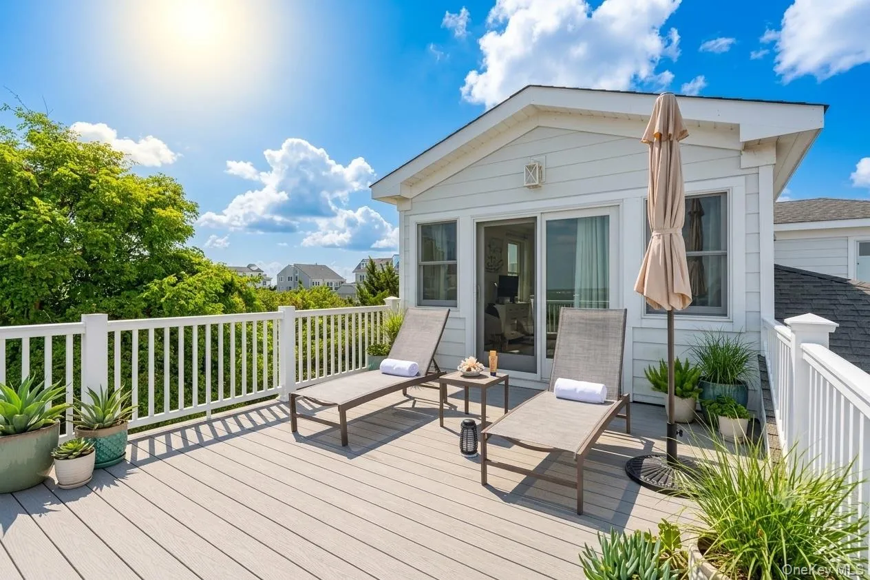 800 Dune Road, Southampton, NY, 3 Bedrooms Bedrooms, 5 Rooms Rooms,2 BathroomsBathrooms,Residential Lease,For Rent,Dune,0,1036398 800 Dune Road, Southampton, NY, 3 Bedrooms Bedrooms, 5 Rooms Rooms,2 BathroomsBathrooms,Residential Lease,For Rent,Dune,0,1036398