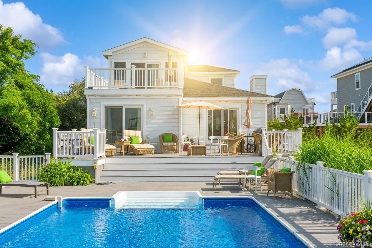 800 Dune Road, Southampton, NY, 3 Bedrooms Bedrooms, 5 Rooms Rooms,2 BathroomsBathrooms,Residential Lease,For Rent,Dune,0,1036398 800 Dune Road, Southampton, NY, 3 Bedrooms Bedrooms, 5 Rooms Rooms,2 BathroomsBathrooms,Residential Lease,For Rent,Dune,0,1036398