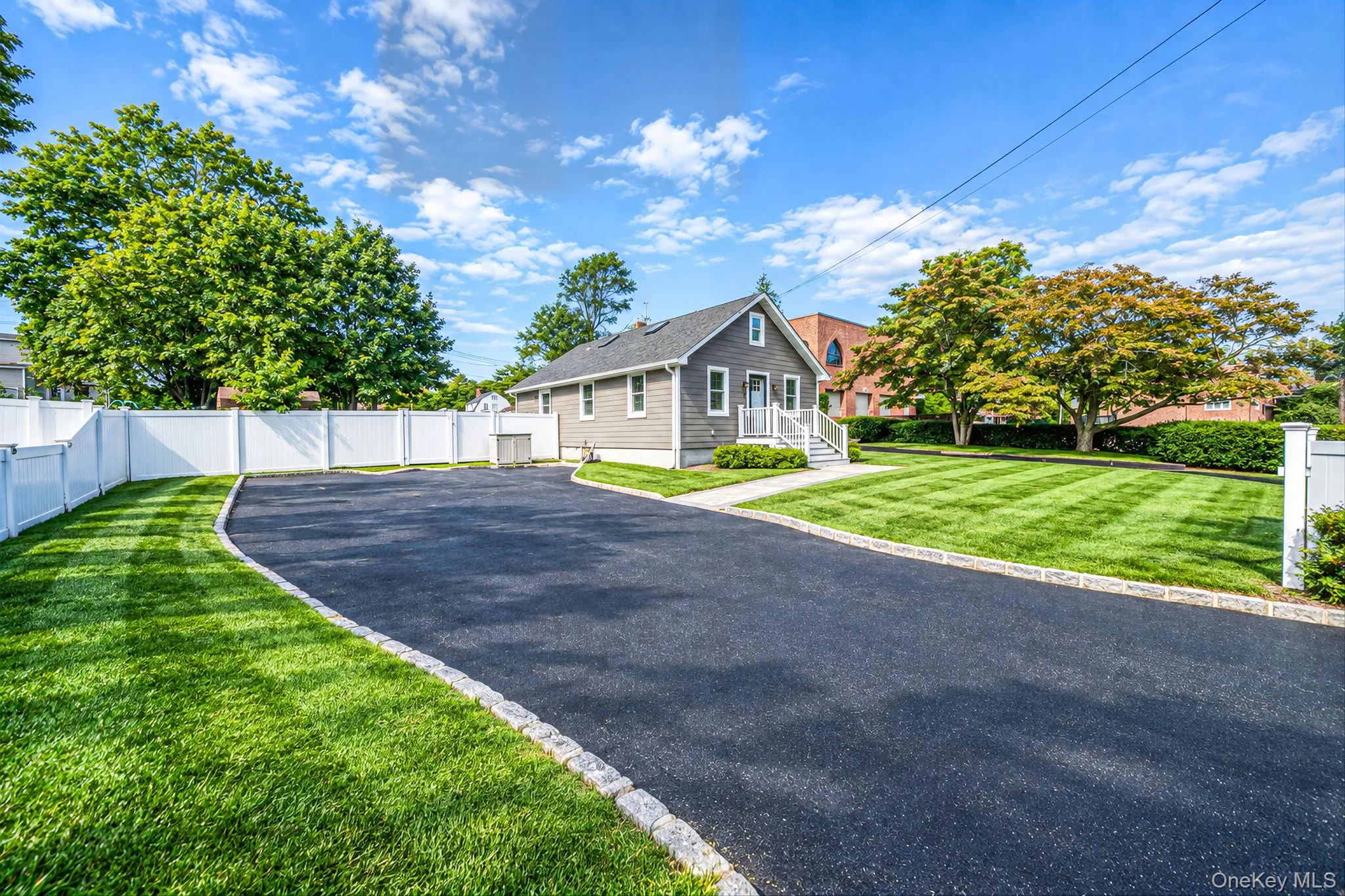 36 Mayflower Avenue, Smithtown, NY, 3 Bedrooms Bedrooms, 7 Rooms Rooms,1 BathroomBathrooms,Residential,For Rent,Mayflower,0,1036399 36 Mayflower Avenue, Smithtown, NY, 3 Bedrooms Bedrooms, 7 Rooms Rooms,1 BathroomBathrooms,Residential,For Rent,Mayflower,0,1036399
