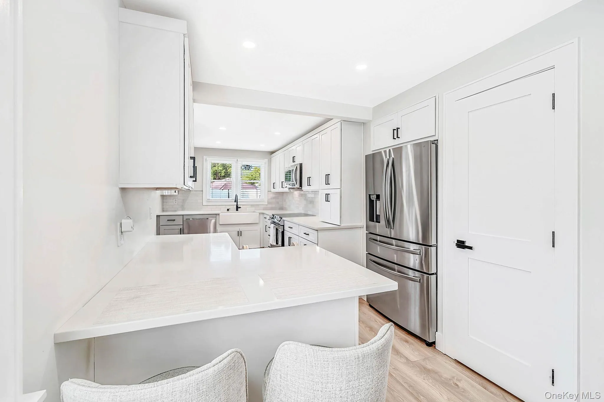 36 Mayflower Avenue, Smithtown, NY, 3 Bedrooms Bedrooms, 7 Rooms Rooms,1 BathroomBathrooms,Residential,For Rent,Mayflower,0,1036399 36 Mayflower Avenue, Smithtown, NY, 3 Bedrooms Bedrooms, 7 Rooms Rooms,1 BathroomBathrooms,Residential,For Rent,Mayflower,0,1036399