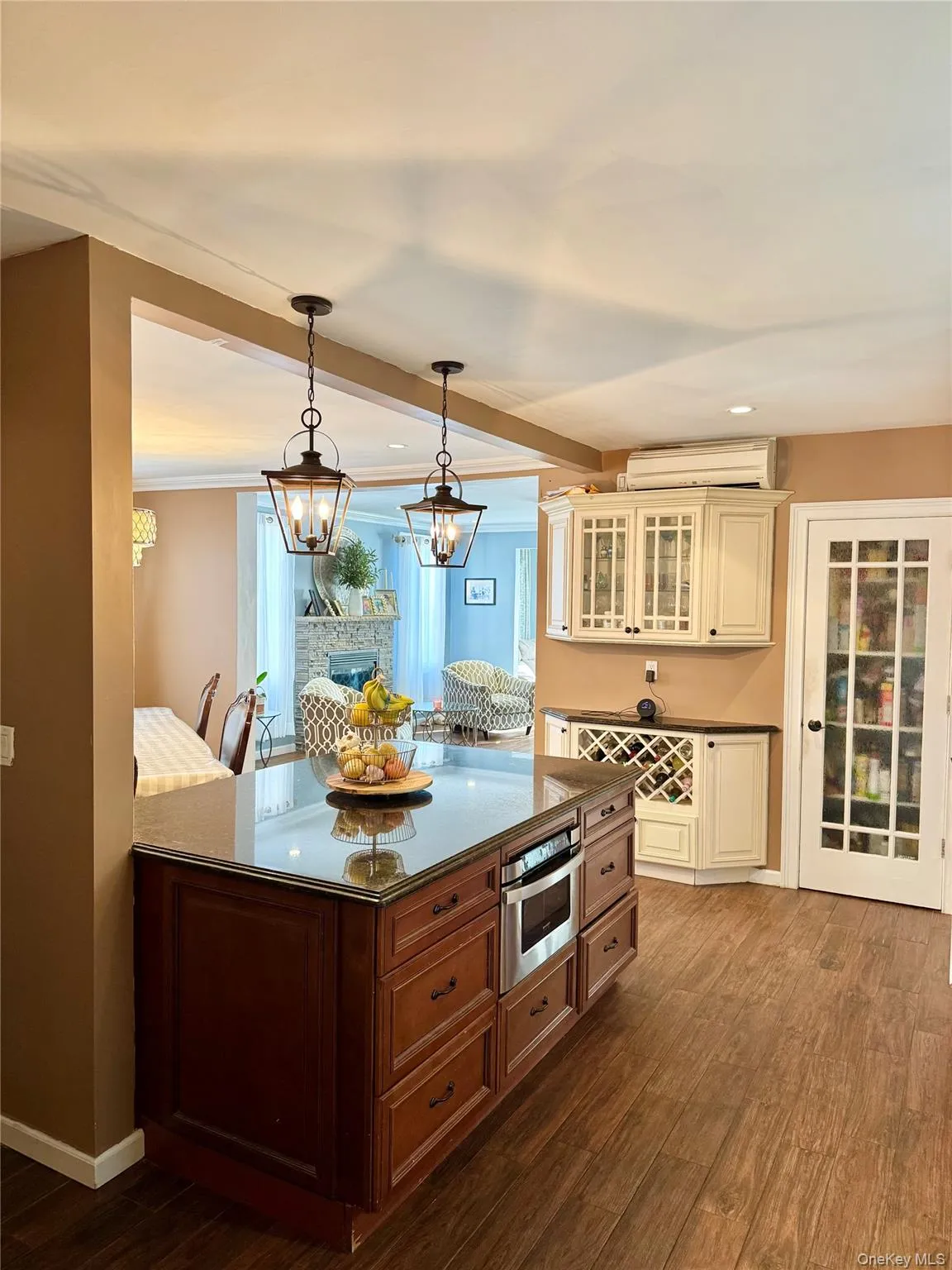 524 Beach 133rd Street, New York, NY, 3 Bedrooms Bedrooms, 8 Rooms Rooms,2 BathroomsBathrooms,Residential,For Rent,Beach 133rd,0,1036401 524 Beach 133rd Street, New York, NY, 3 Bedrooms Bedrooms, 8 Rooms Rooms,2 BathroomsBathrooms,Residential,For Rent,Beach 133rd,0,1036401
