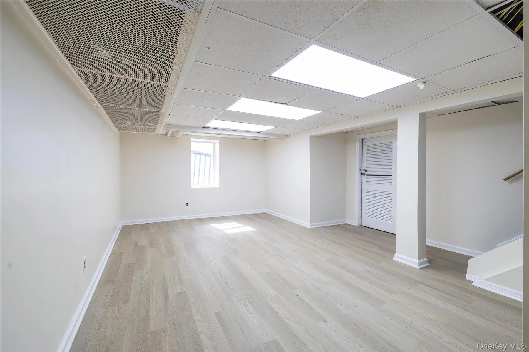 121 Raymond Street, Hempstead, NY, 2 Bedrooms Bedrooms, 5 Rooms Rooms,1 BathroomBathrooms,Residential Lease,For Rent,Raymond,0,1036402 121 Raymond Street, Hempstead, NY, 2 Bedrooms Bedrooms, 5 Rooms Rooms,1 BathroomBathrooms,Residential Lease,For Rent,Raymond,0,1036402