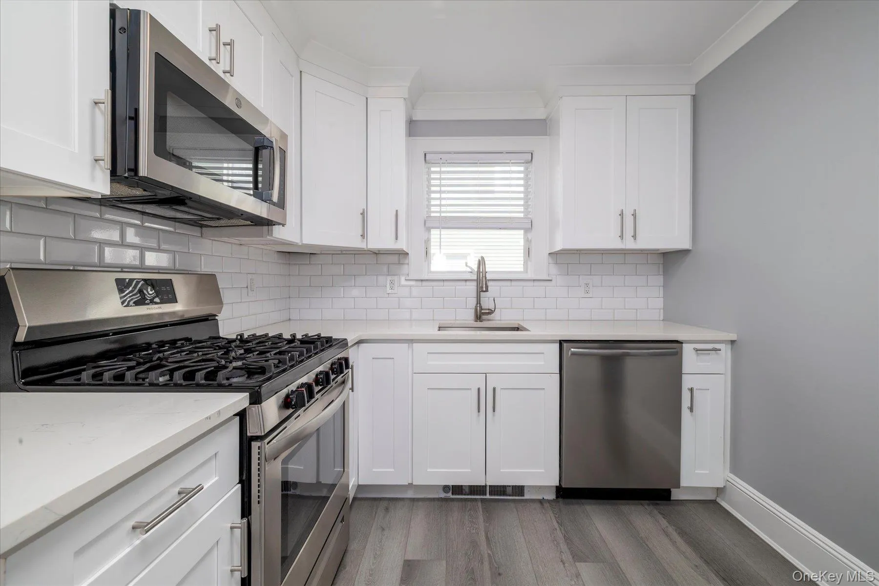 121 Raymond Street, Hempstead, NY, 2 Bedrooms Bedrooms, 5 Rooms Rooms,1 BathroomBathrooms,Residential Lease,For Rent,Raymond,0,1036402 121 Raymond Street, Hempstead, NY, 2 Bedrooms Bedrooms, 5 Rooms Rooms,1 BathroomBathrooms,Residential Lease,For Rent,Raymond,0,1036402