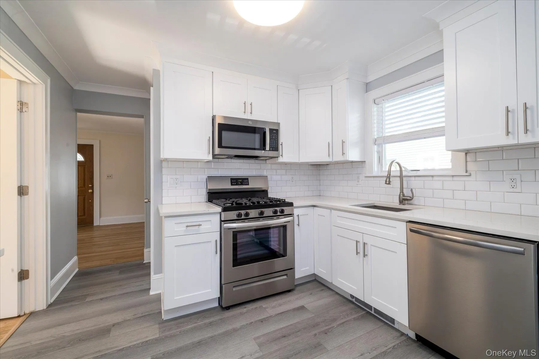 121 Raymond Street, Hempstead, NY, 2 Bedrooms Bedrooms, 5 Rooms Rooms,1 BathroomBathrooms,Residential Lease,For Rent,Raymond,0,1036402 121 Raymond Street, Hempstead, NY, 2 Bedrooms Bedrooms, 5 Rooms Rooms,1 BathroomBathrooms,Residential Lease,For Rent,Raymond,0,1036402