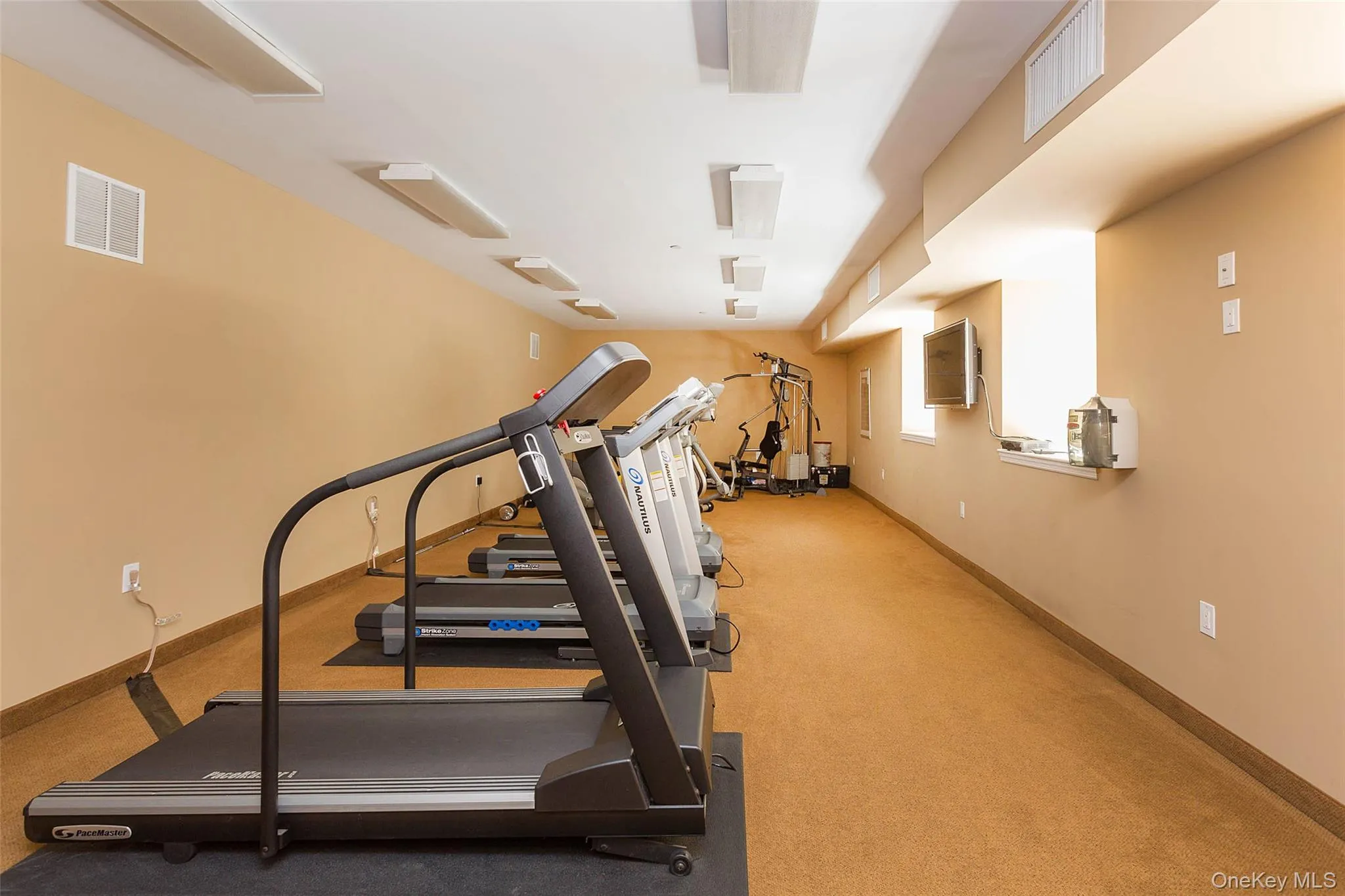 150-31 12th Avenue, New York, NY, 1 Bedroom Bedrooms, 3 Rooms Rooms,1 BathroomBathrooms,Residential,For Rent,12th,0,1036404 150-31 12th Avenue, New York, NY, 1 Bedroom Bedrooms, 3 Rooms Rooms,1 BathroomBathrooms,Residential,For Rent,12th,0,1036404