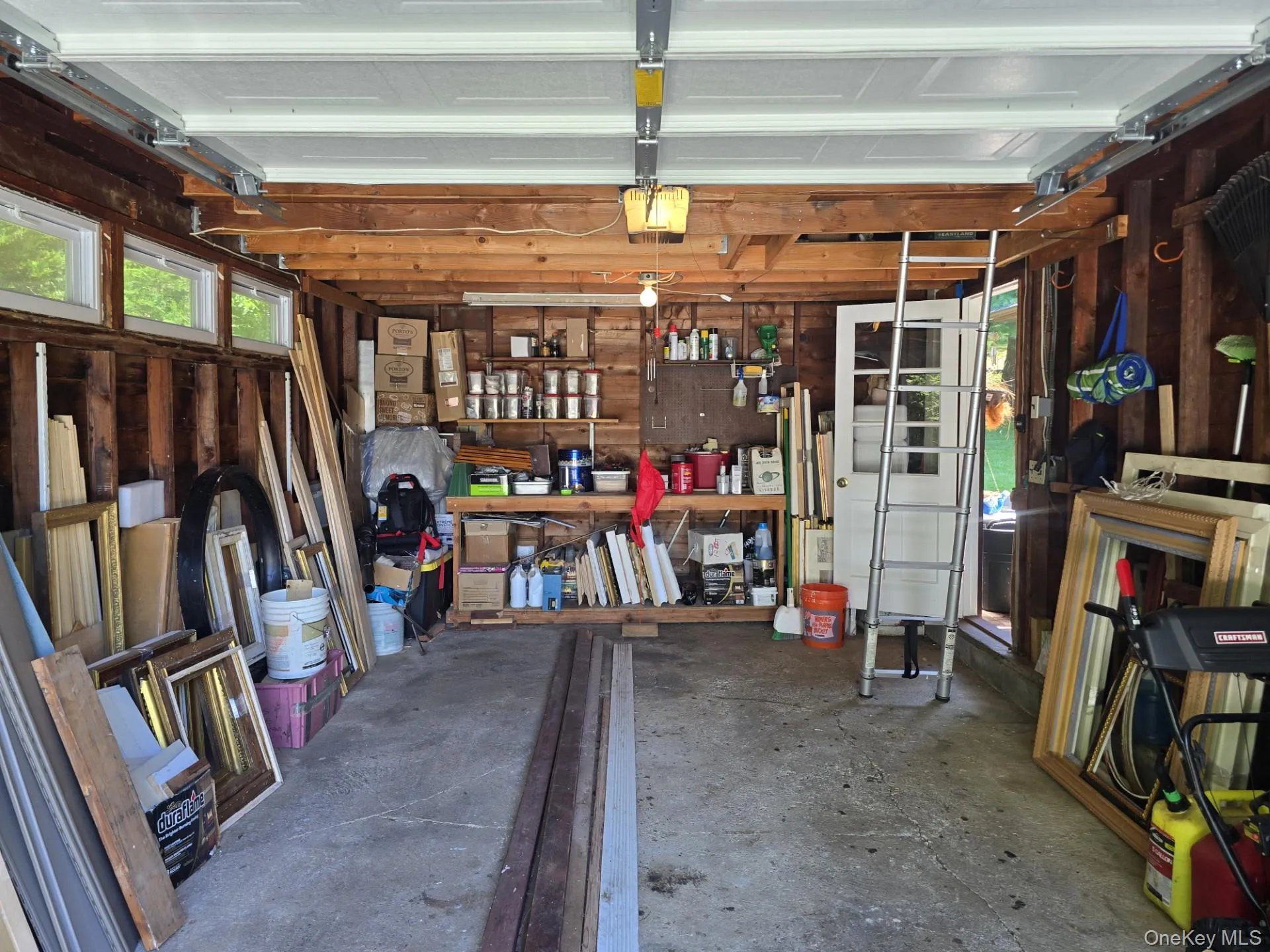 271 Terry Road, Smithtown, NY, 3 Bedrooms Bedrooms, 7 Rooms Rooms,2 BathroomsBathrooms,Residential,For Rent,Terry,0,1036406 271 Terry Road, Smithtown, NY, 3 Bedrooms Bedrooms, 7 Rooms Rooms,2 BathroomsBathrooms,Residential,For Rent,Terry,0,1036406