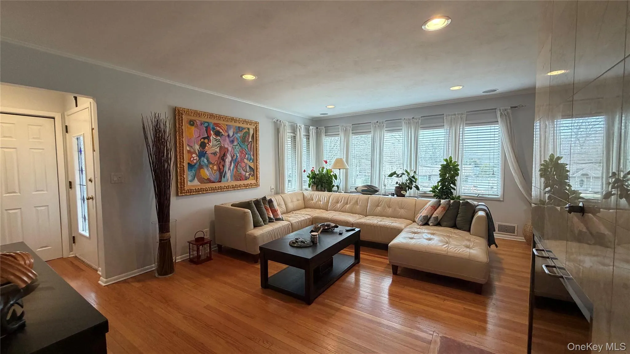 271 Terry Road, Smithtown, NY, 3 Bedrooms Bedrooms, 7 Rooms Rooms,2 BathroomsBathrooms,Residential,For Rent,Terry,0,1036406 271 Terry Road, Smithtown, NY, 3 Bedrooms Bedrooms, 7 Rooms Rooms,2 BathroomsBathrooms,Residential,For Rent,Terry,0,1036406