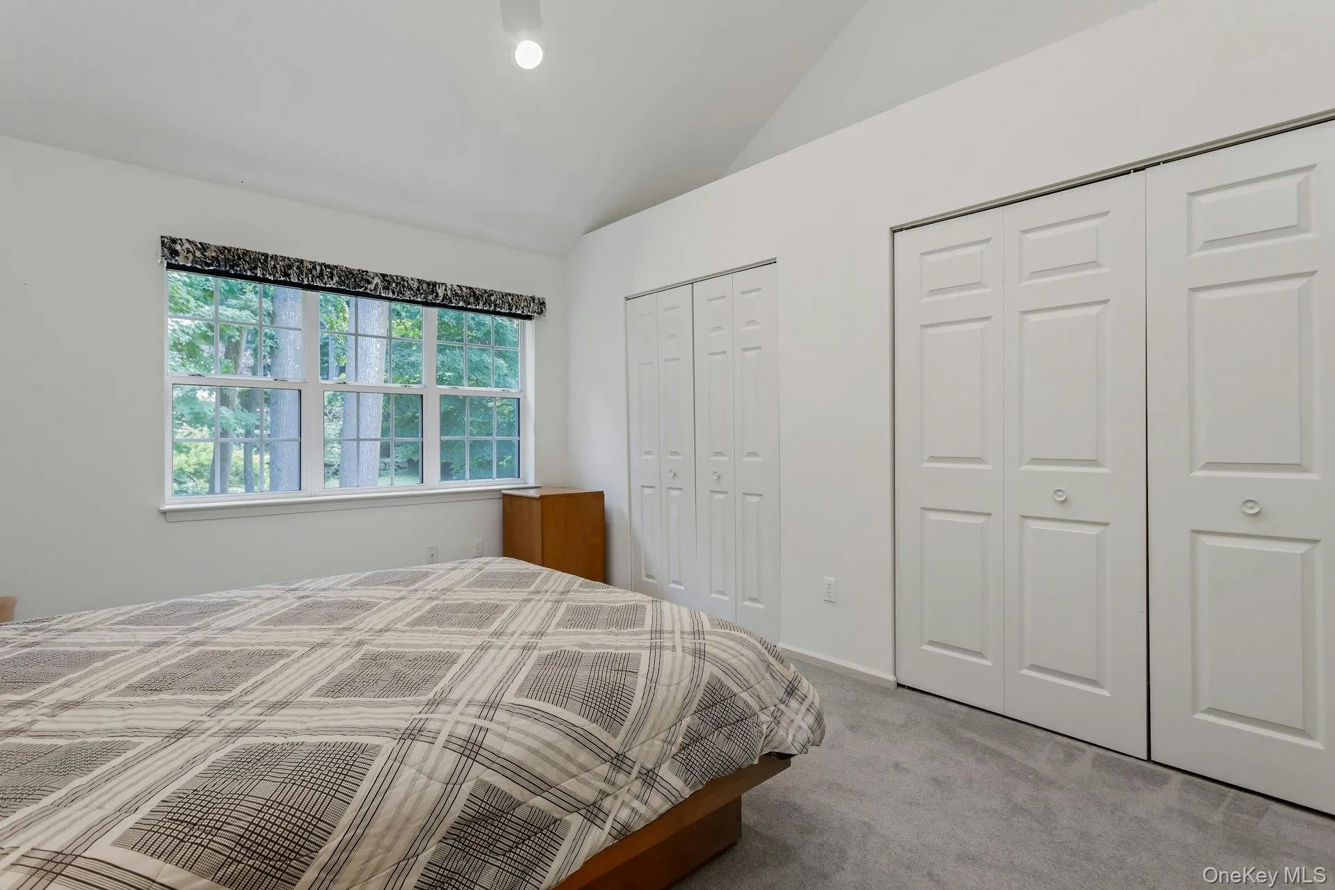 19 Pondview Lane, Yonkers, NY, 2 Bedrooms Bedrooms, 7 Rooms Rooms,2 BathroomsBathrooms,Residential,For Rent,Pondview,0,1036408 19 Pondview Lane, Yonkers, NY, 2 Bedrooms Bedrooms, 7 Rooms Rooms,2 BathroomsBathrooms,Residential,For Rent,Pondview,0,1036408